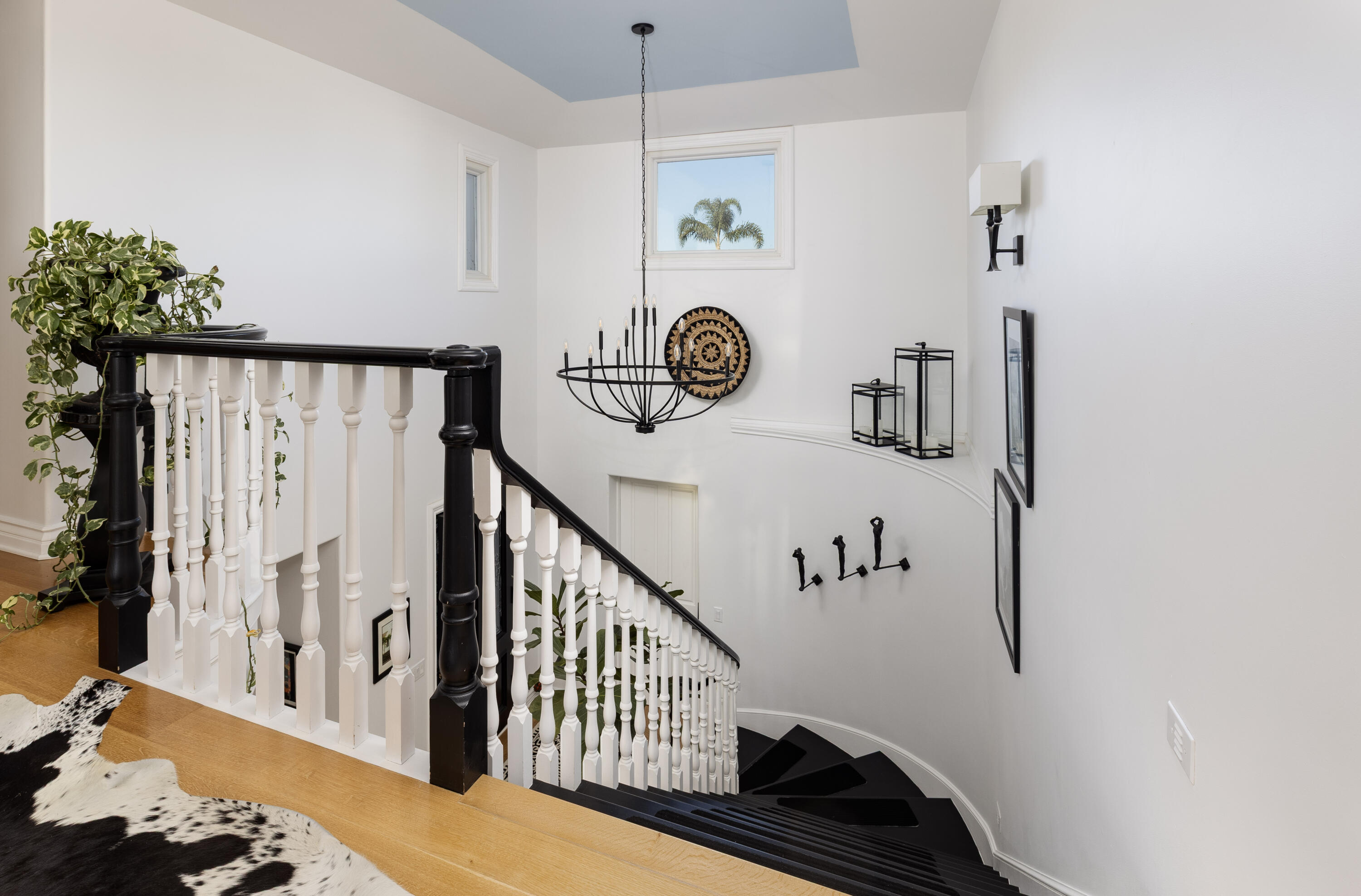 127 Via Alicia, SANTA BARBARA