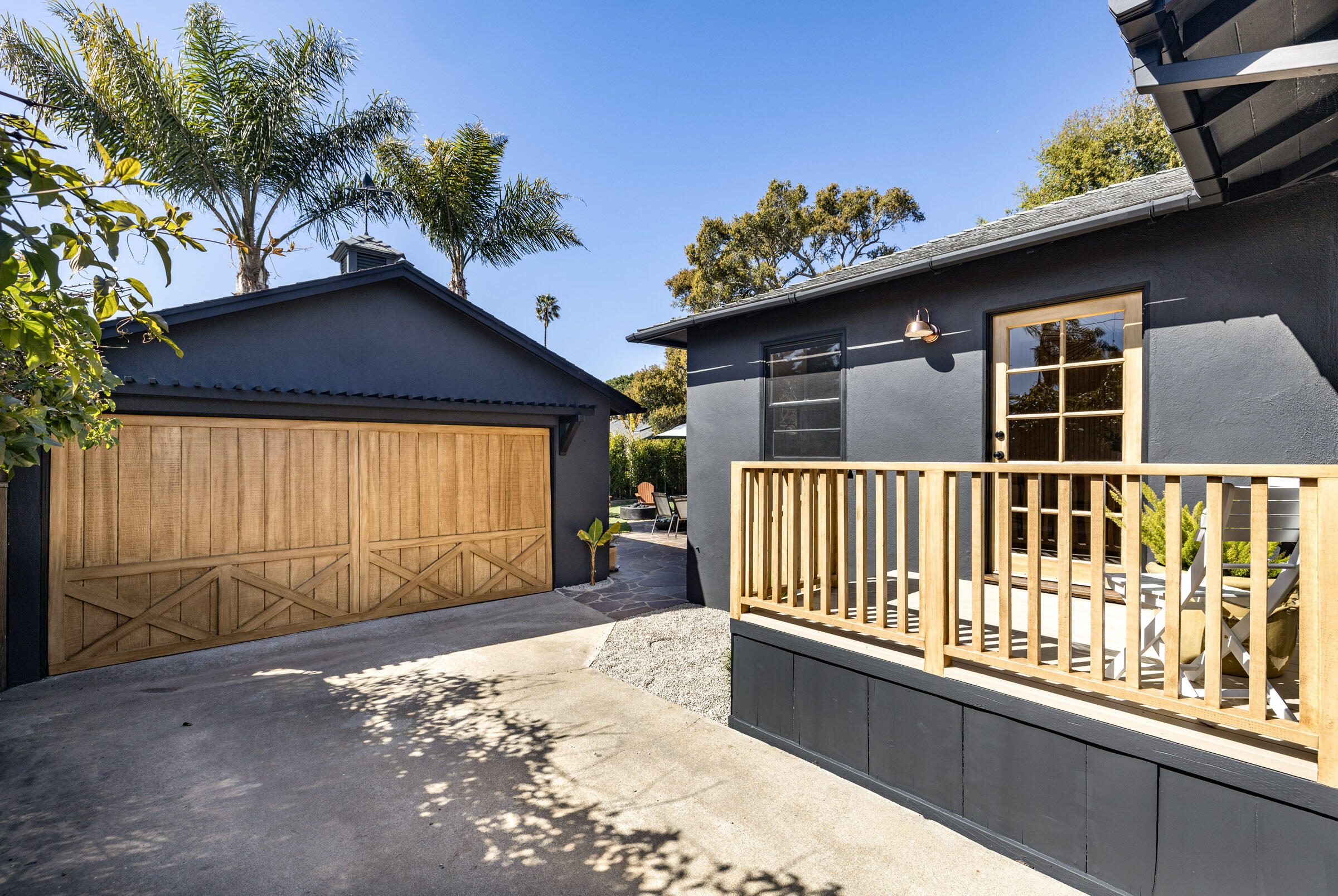 355 Palisades Drive