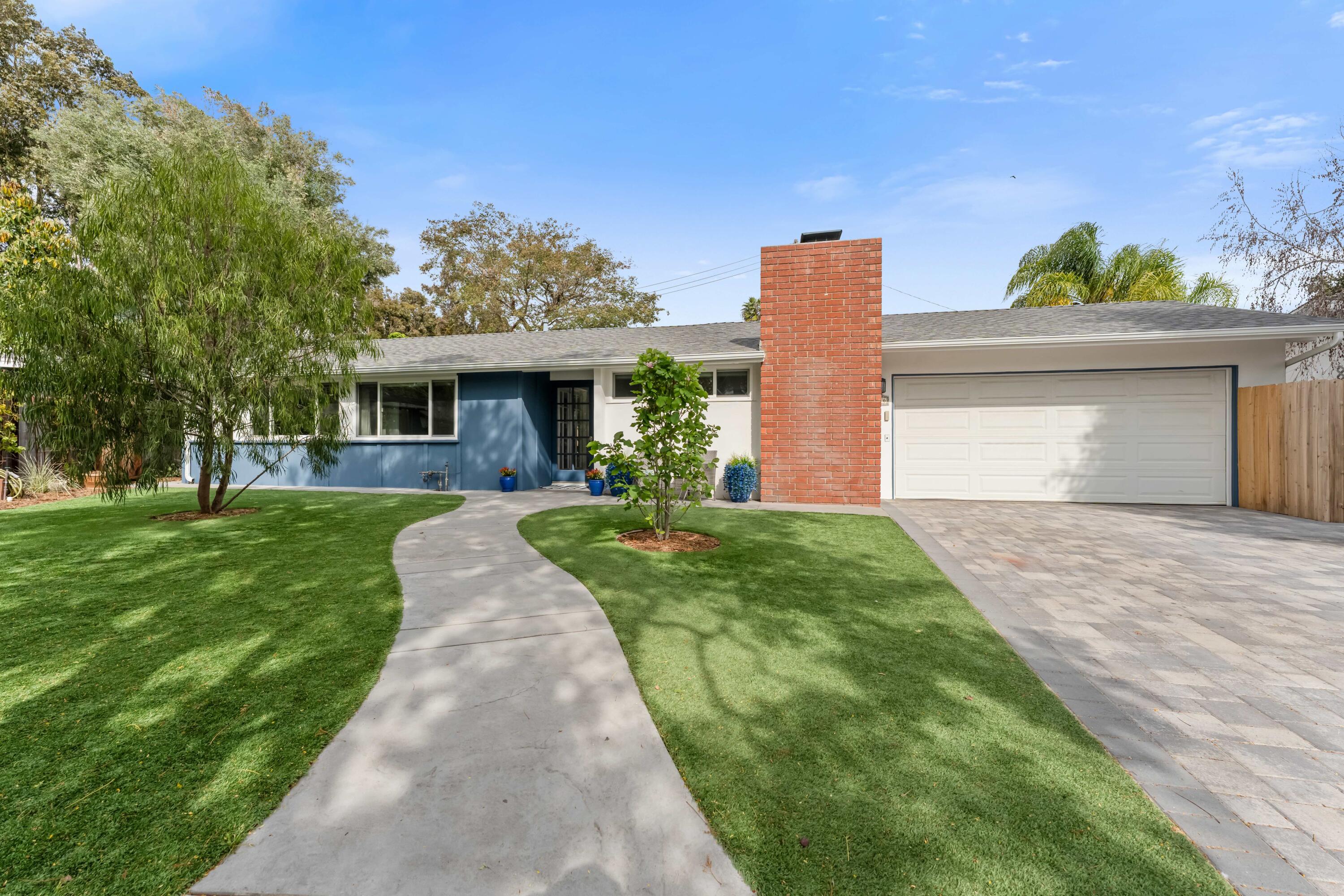 3716 Manderina Court
