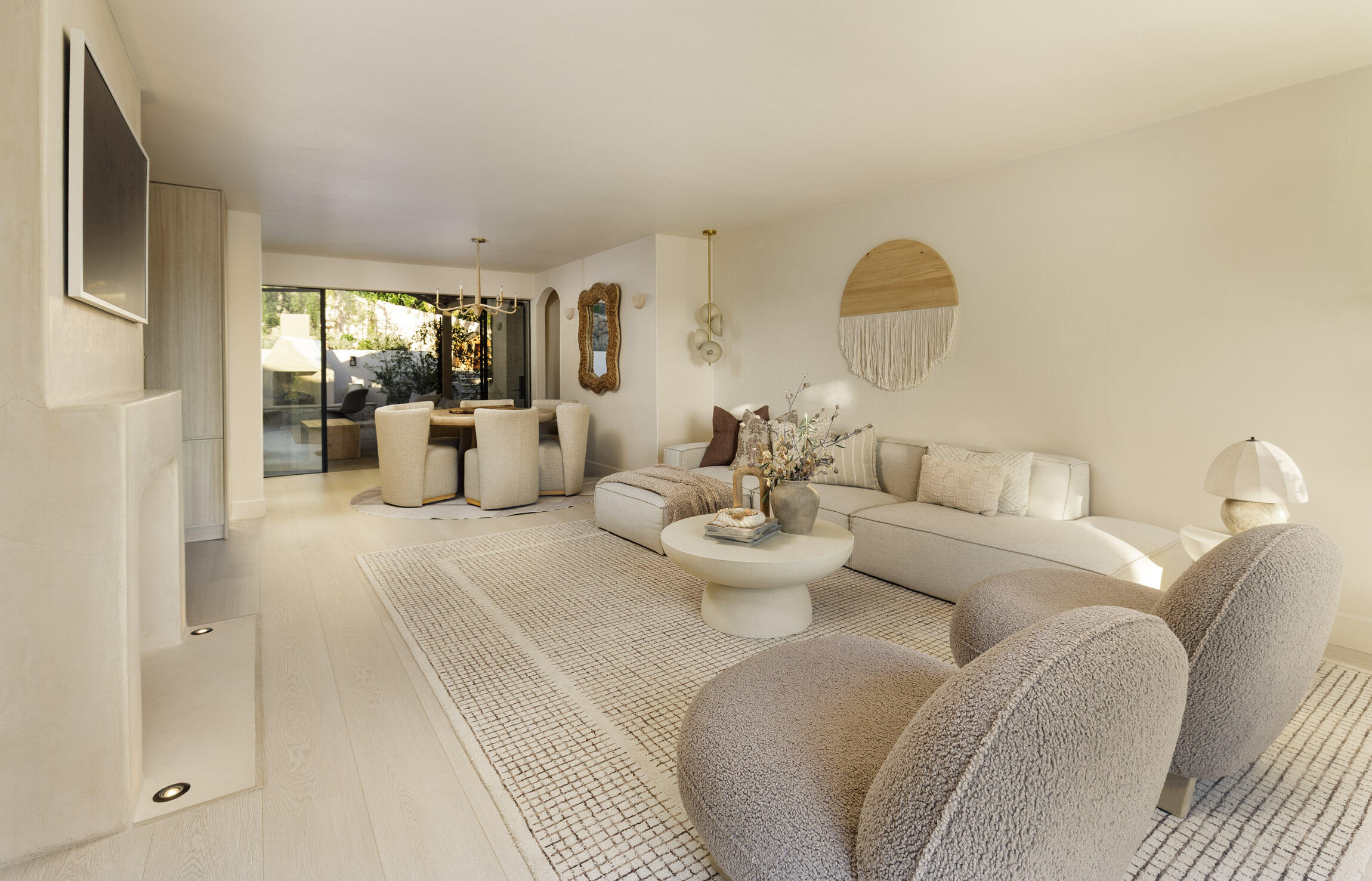 1249 Diana Lane
