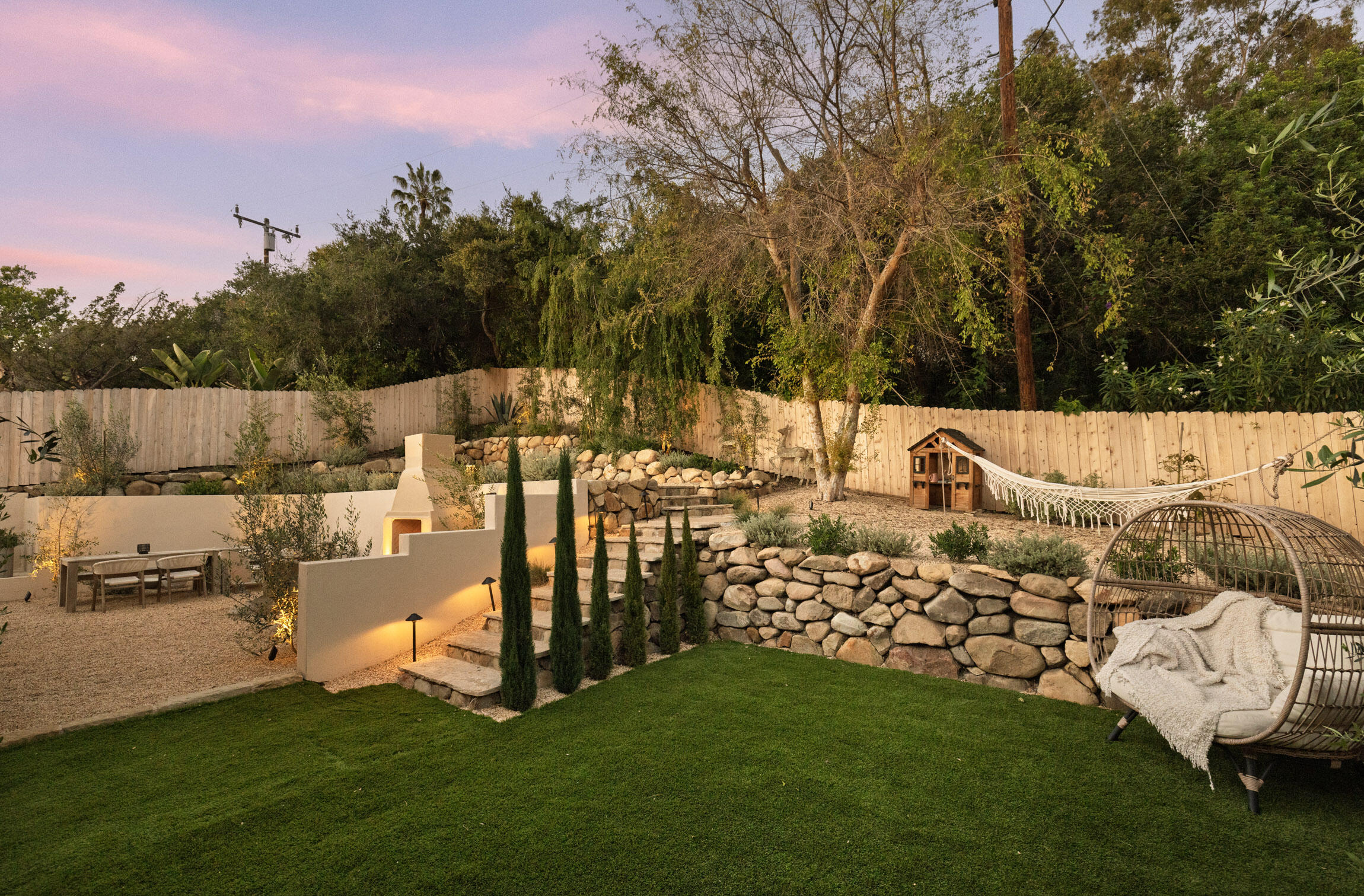 1249 Diana Lane