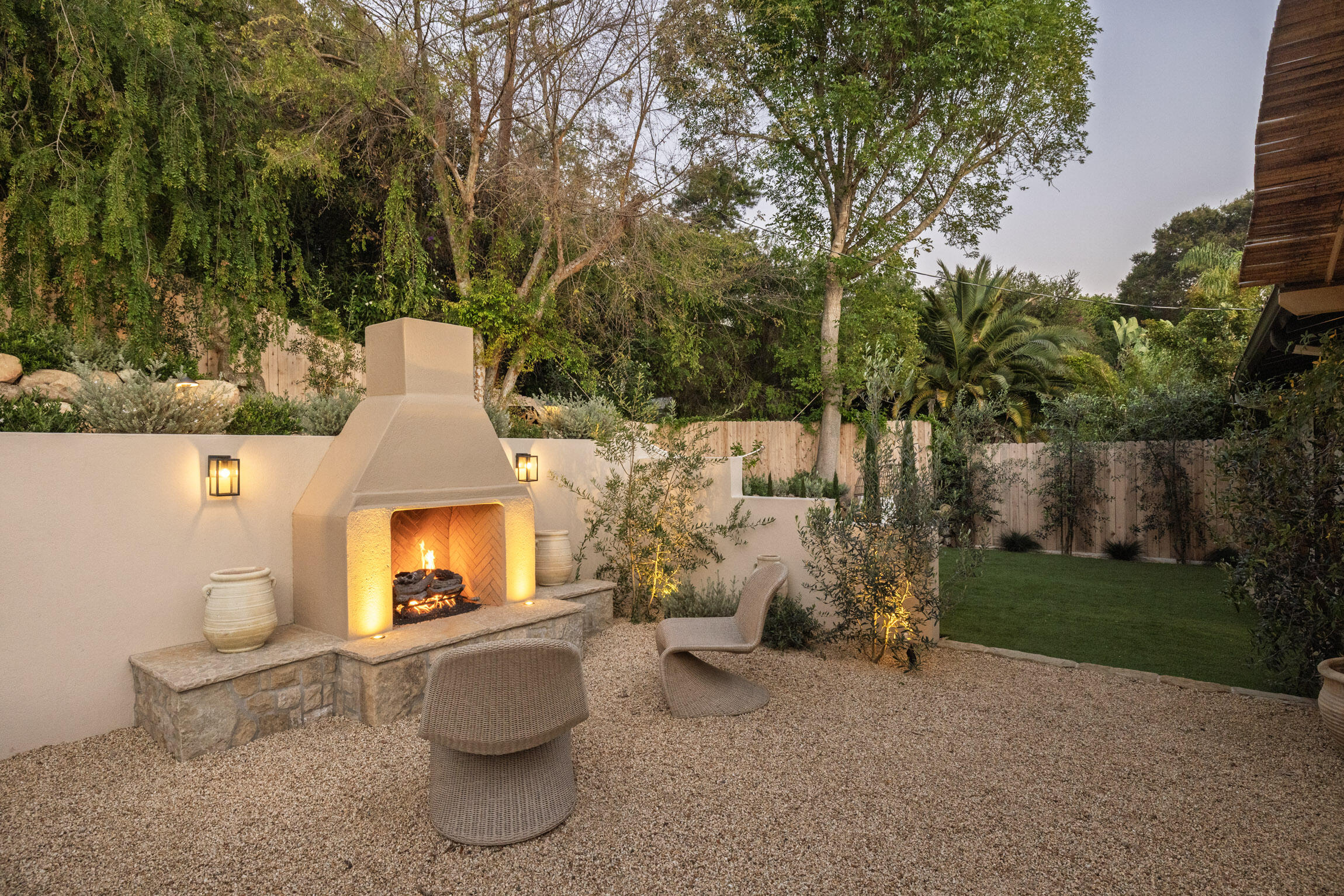 1249 Diana Lane