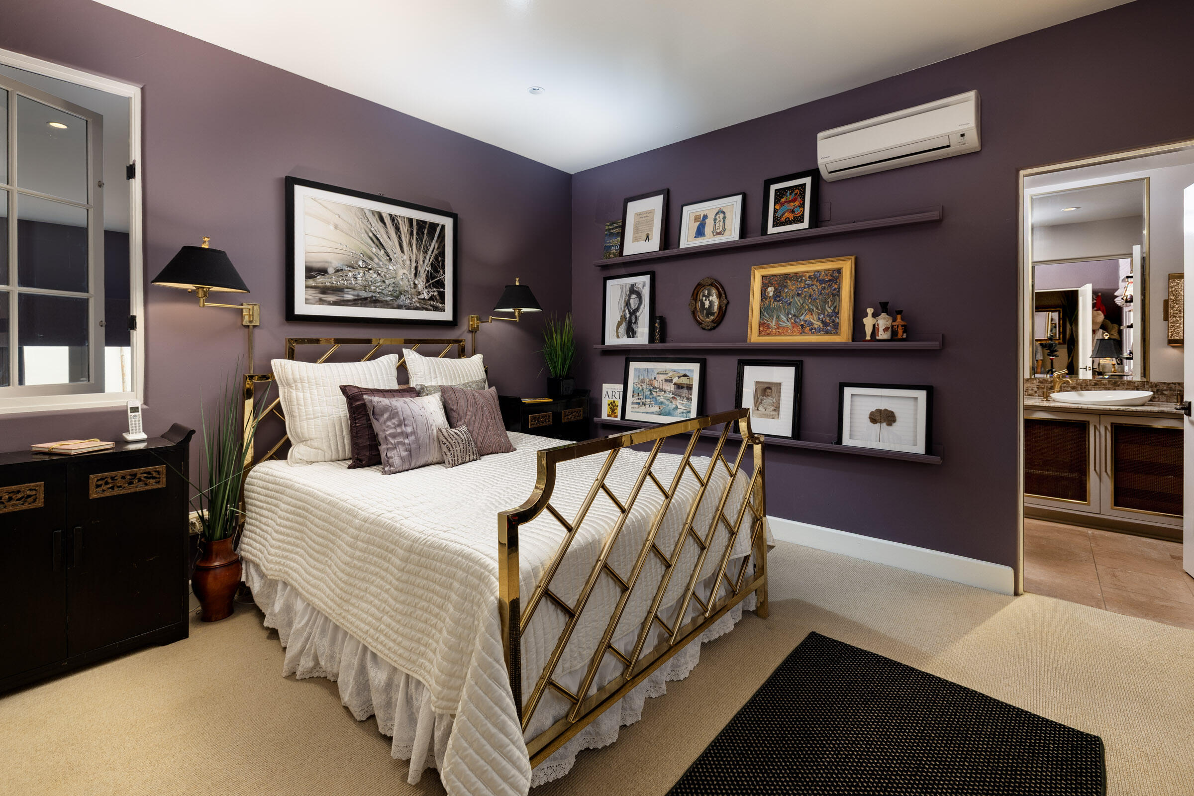 18 W Victoria Street Apt 110