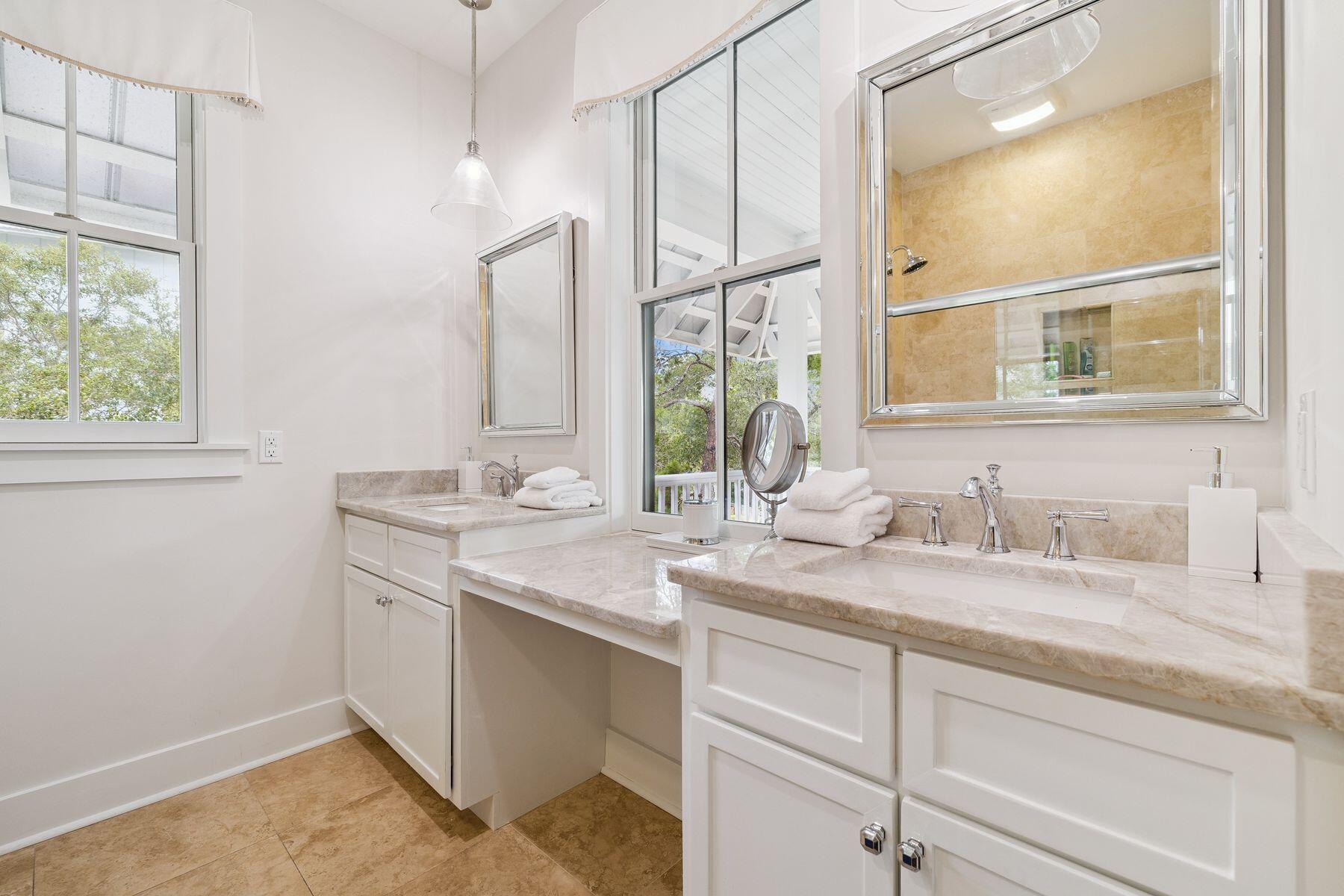 205 Scrub Oak Circle