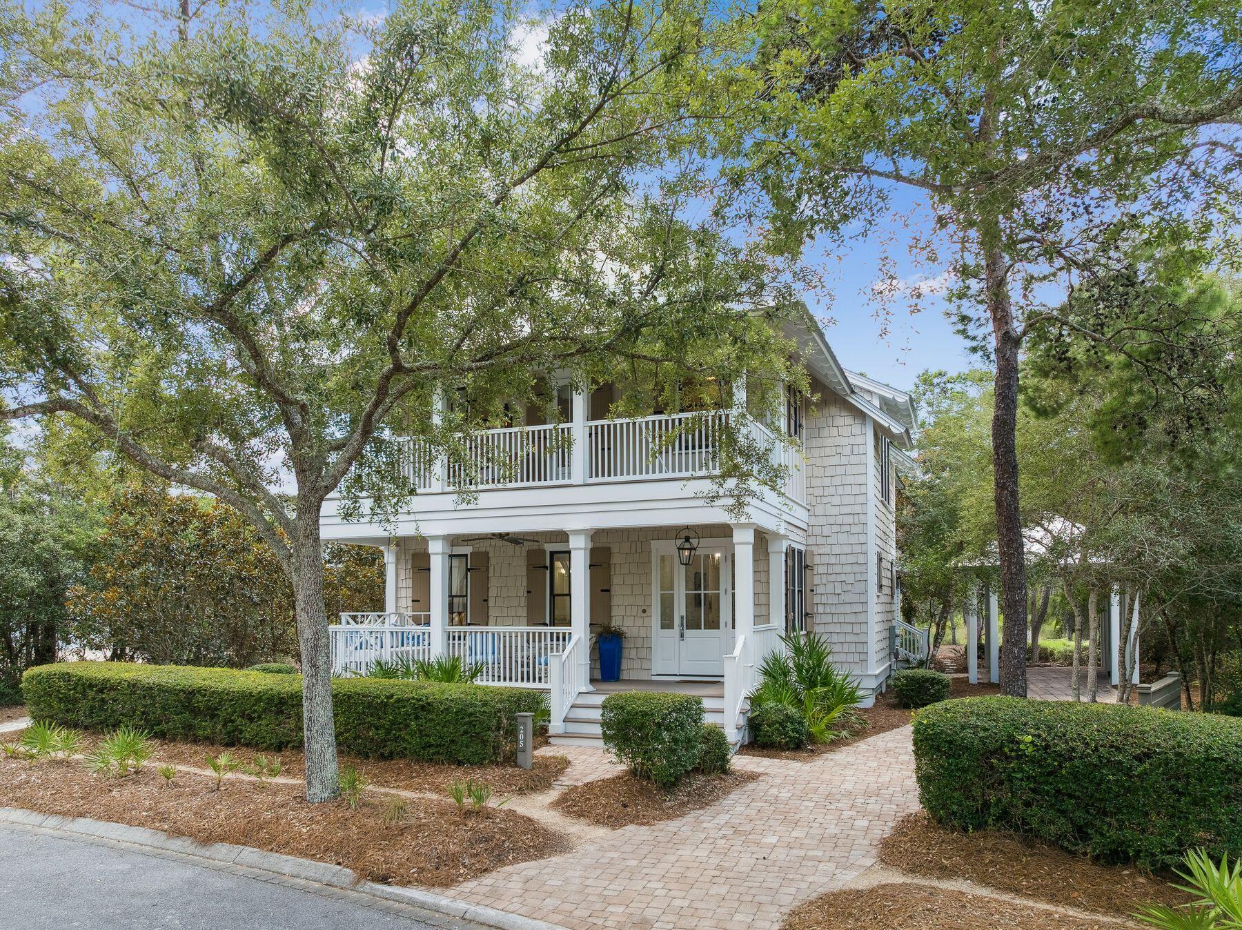 205 Scrub Oak Circle