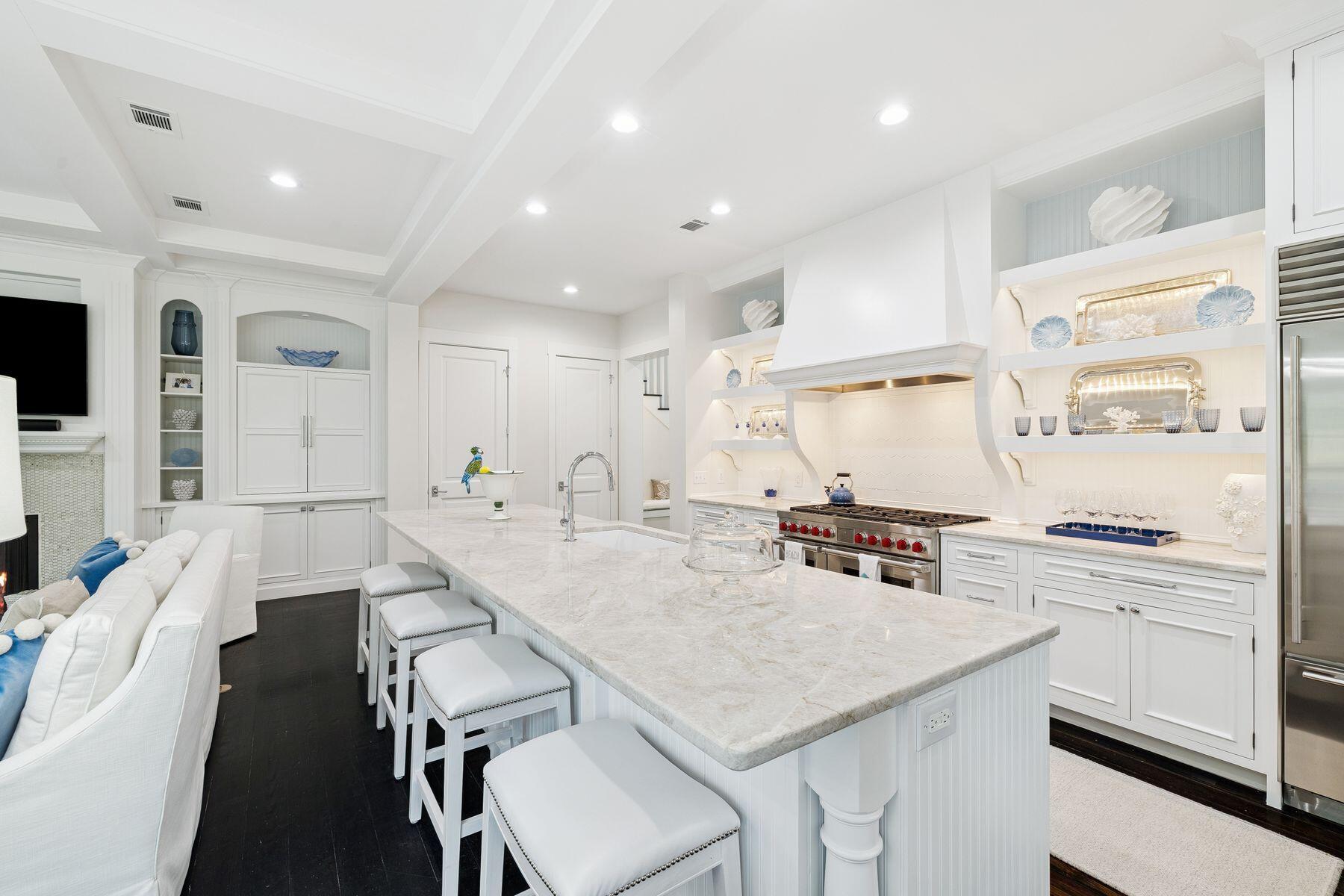 205 Scrub Oak Circle