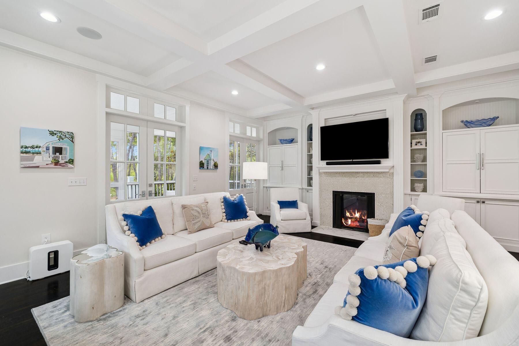 205 Scrub Oak Circle