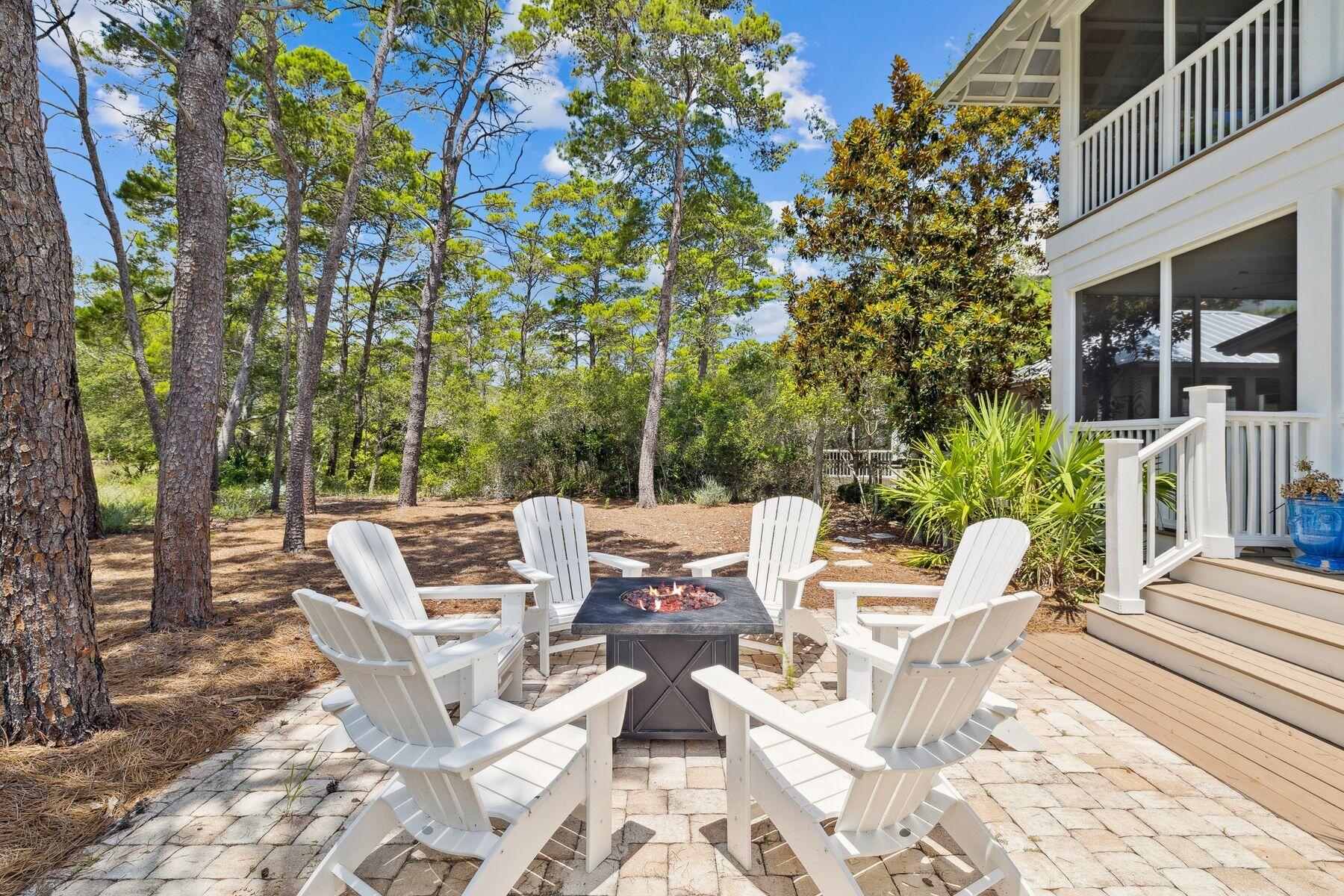 205 Scrub Oak Circle