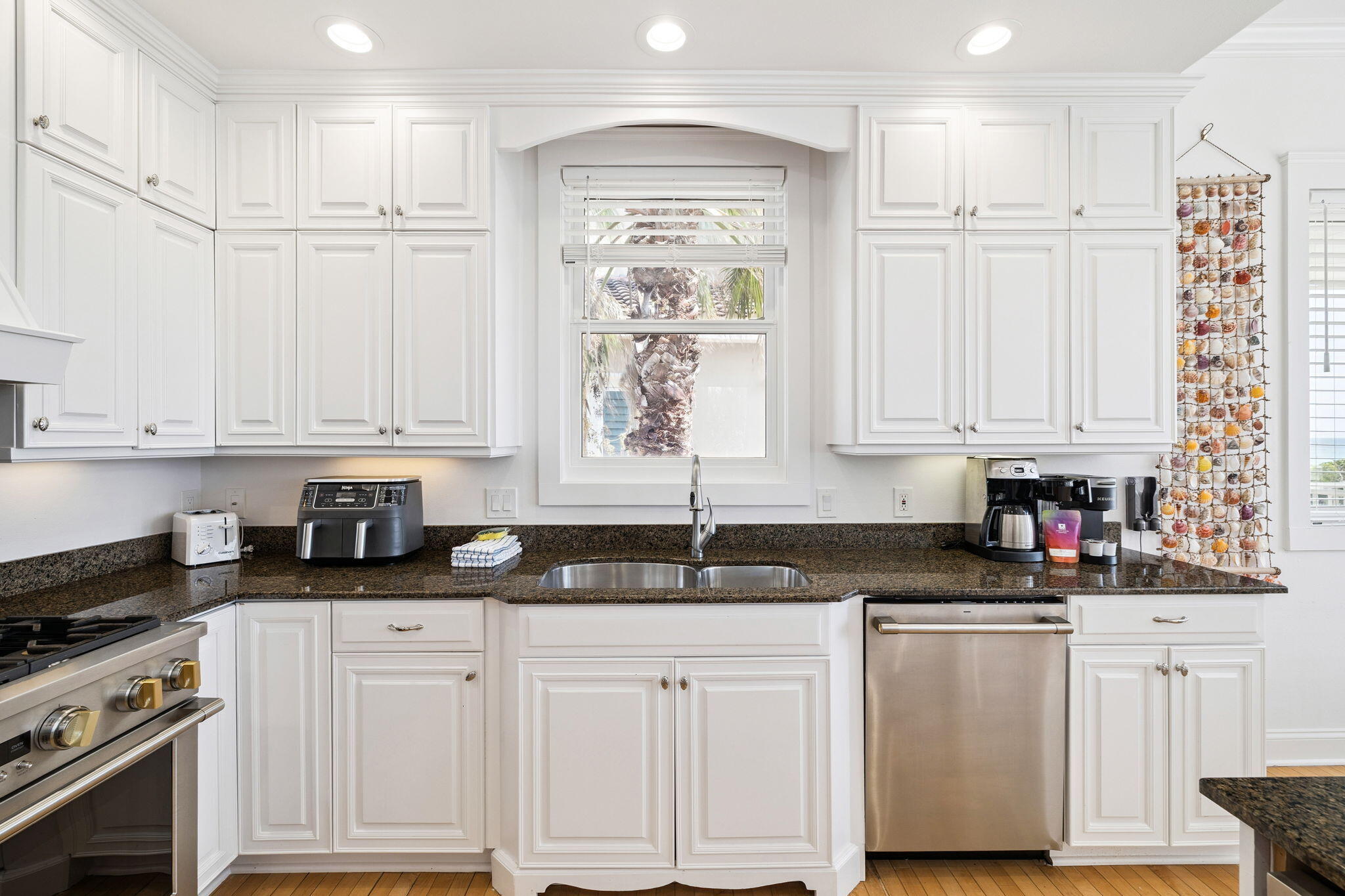 36 S San Juan Avenue