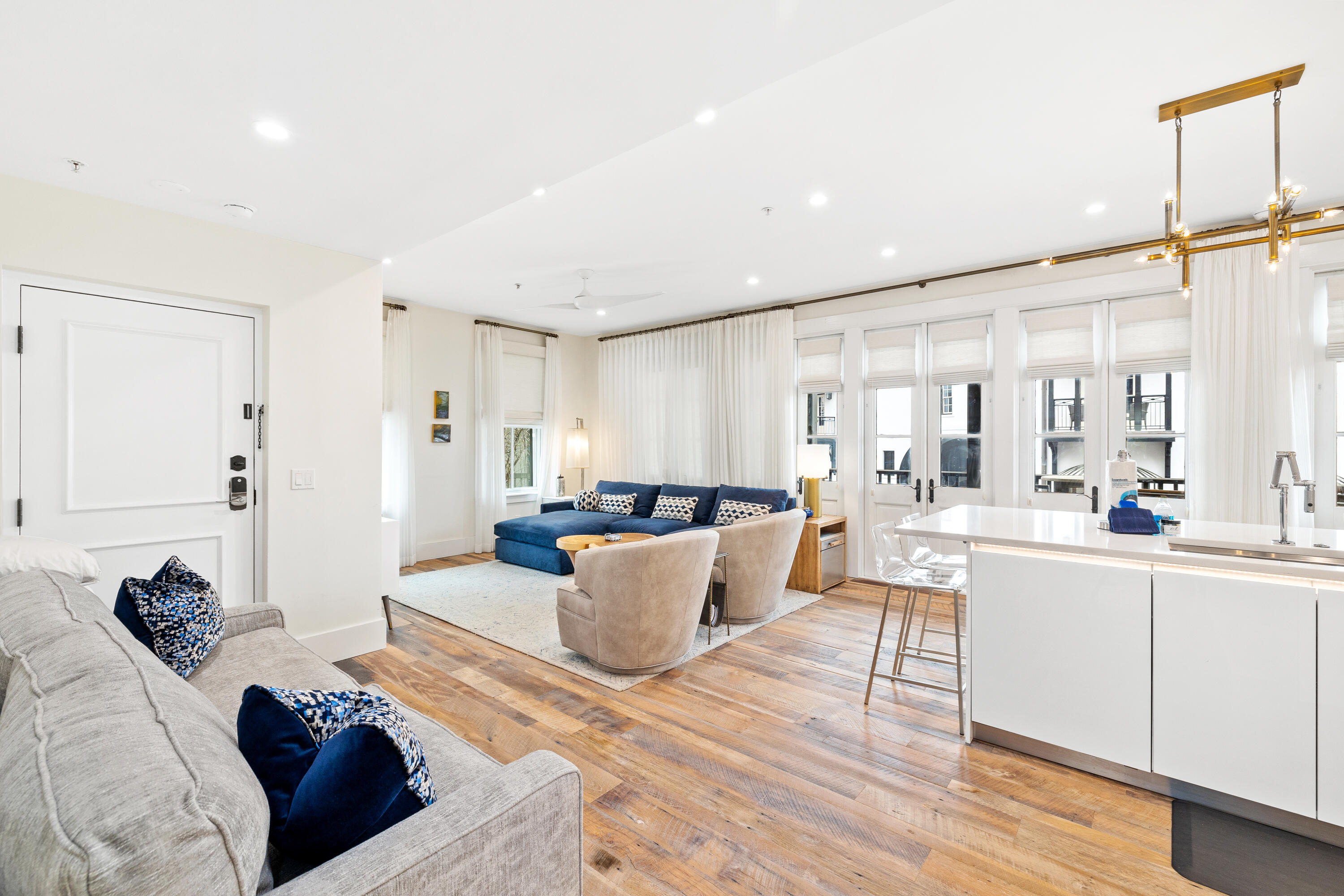72 Main Street, # 2A