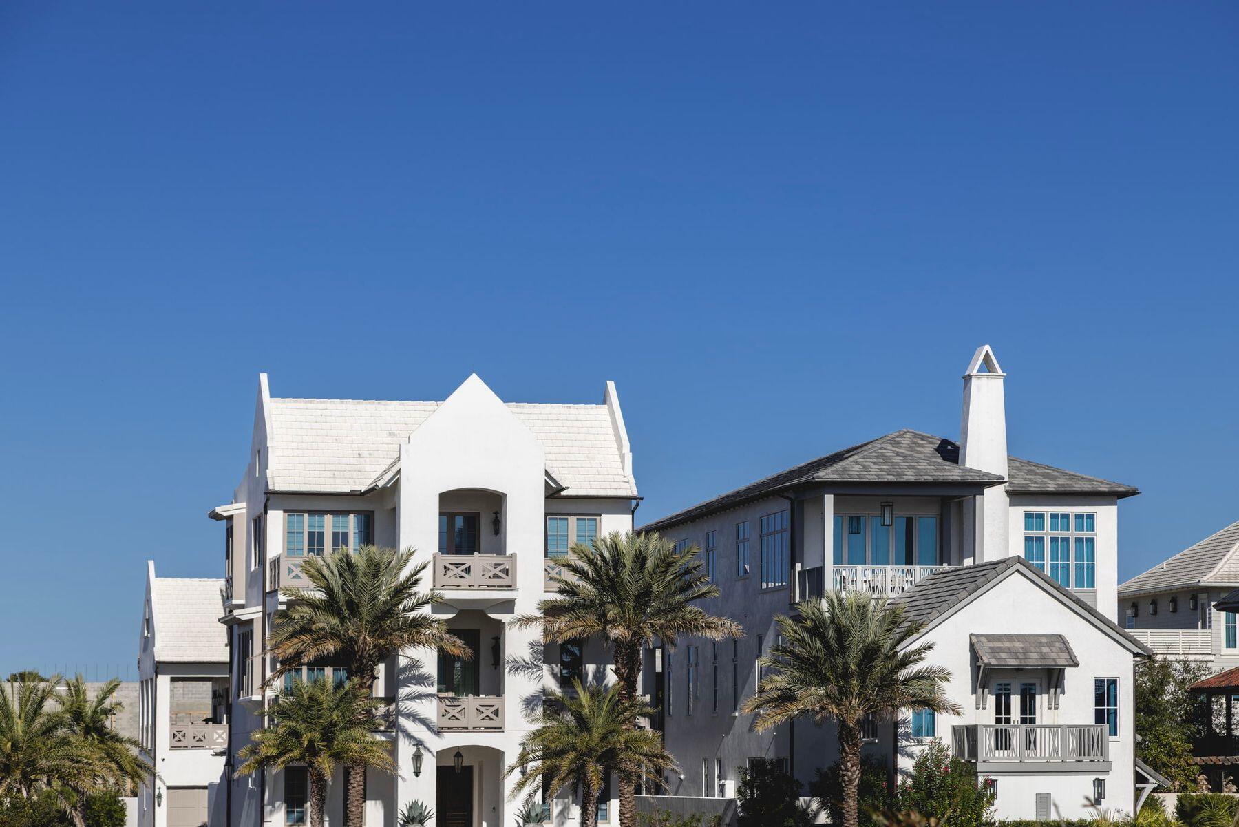 Lot 6 Paradise By The Sea Court