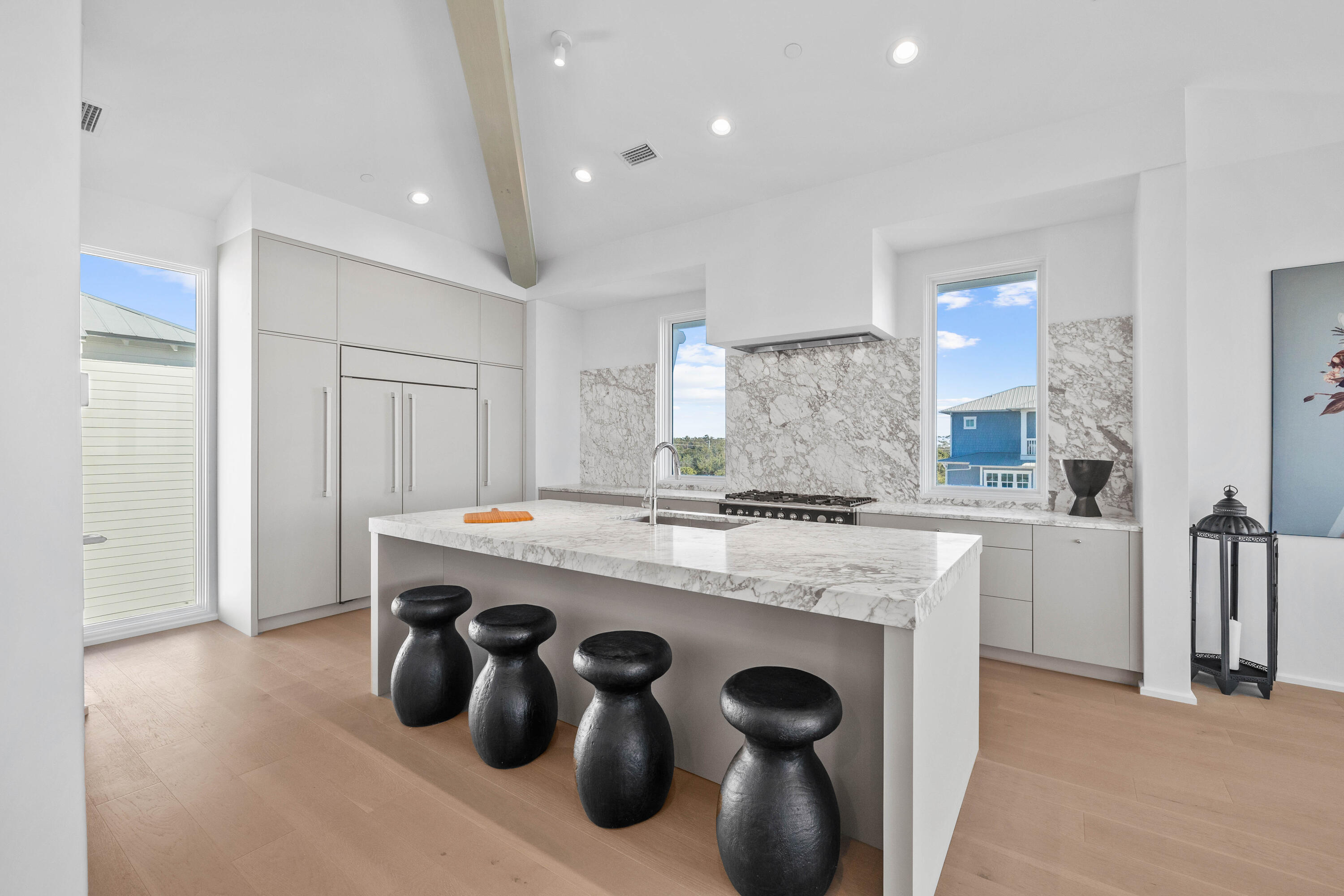 244 W Park Place Avenue