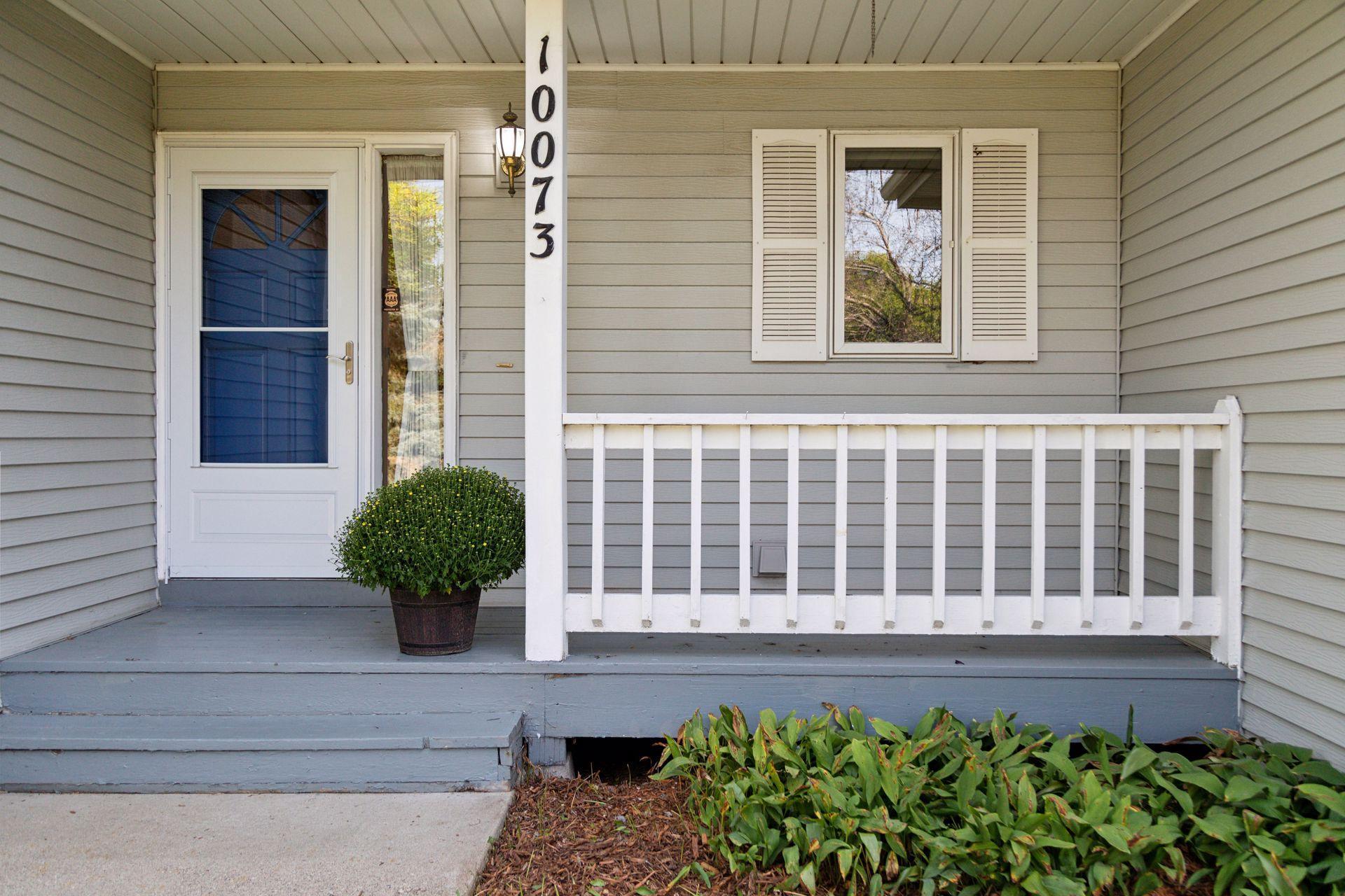 10073 Homeward Hills Road