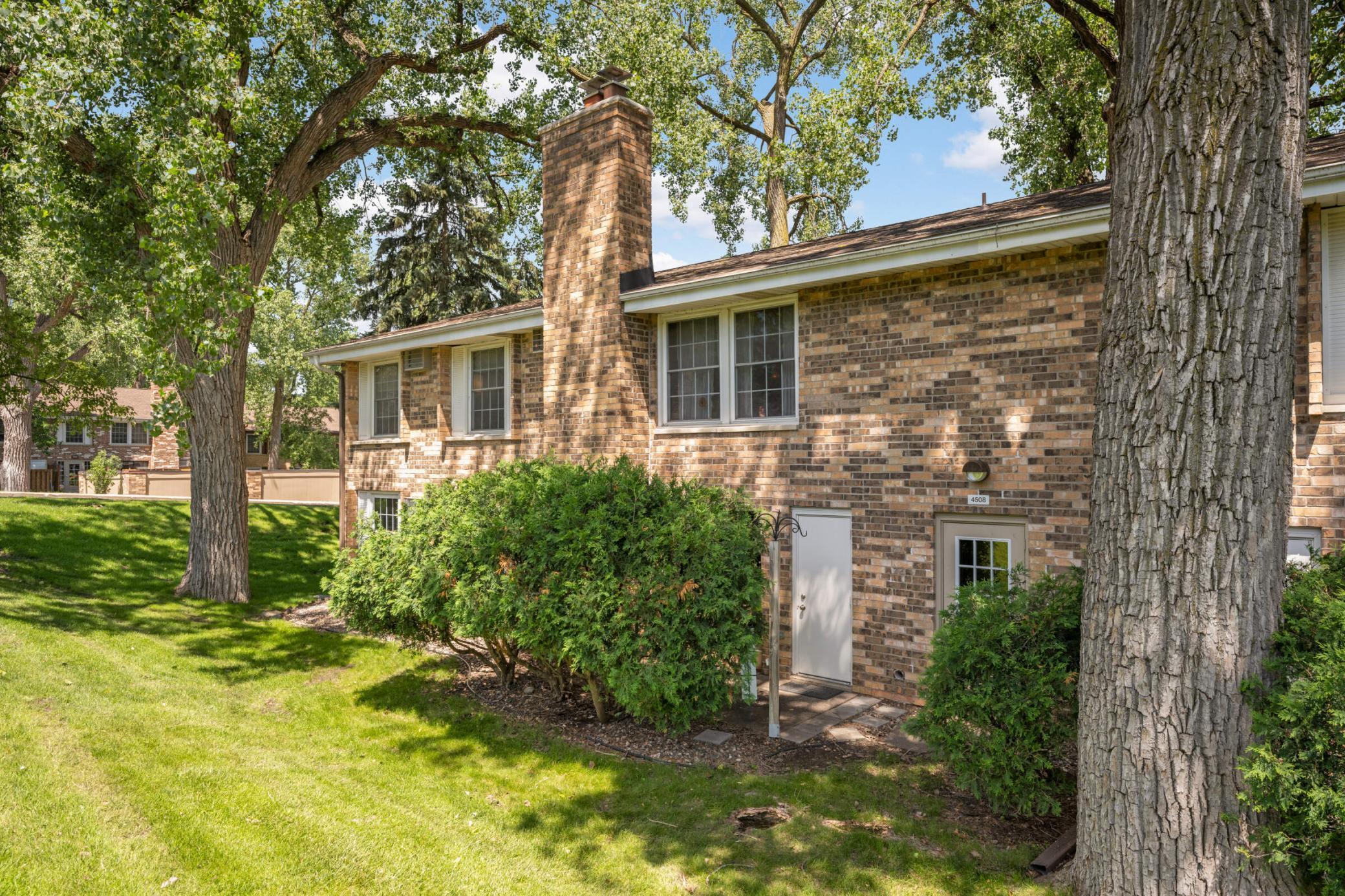 4508 Cedar Lake Road S Unit: 2