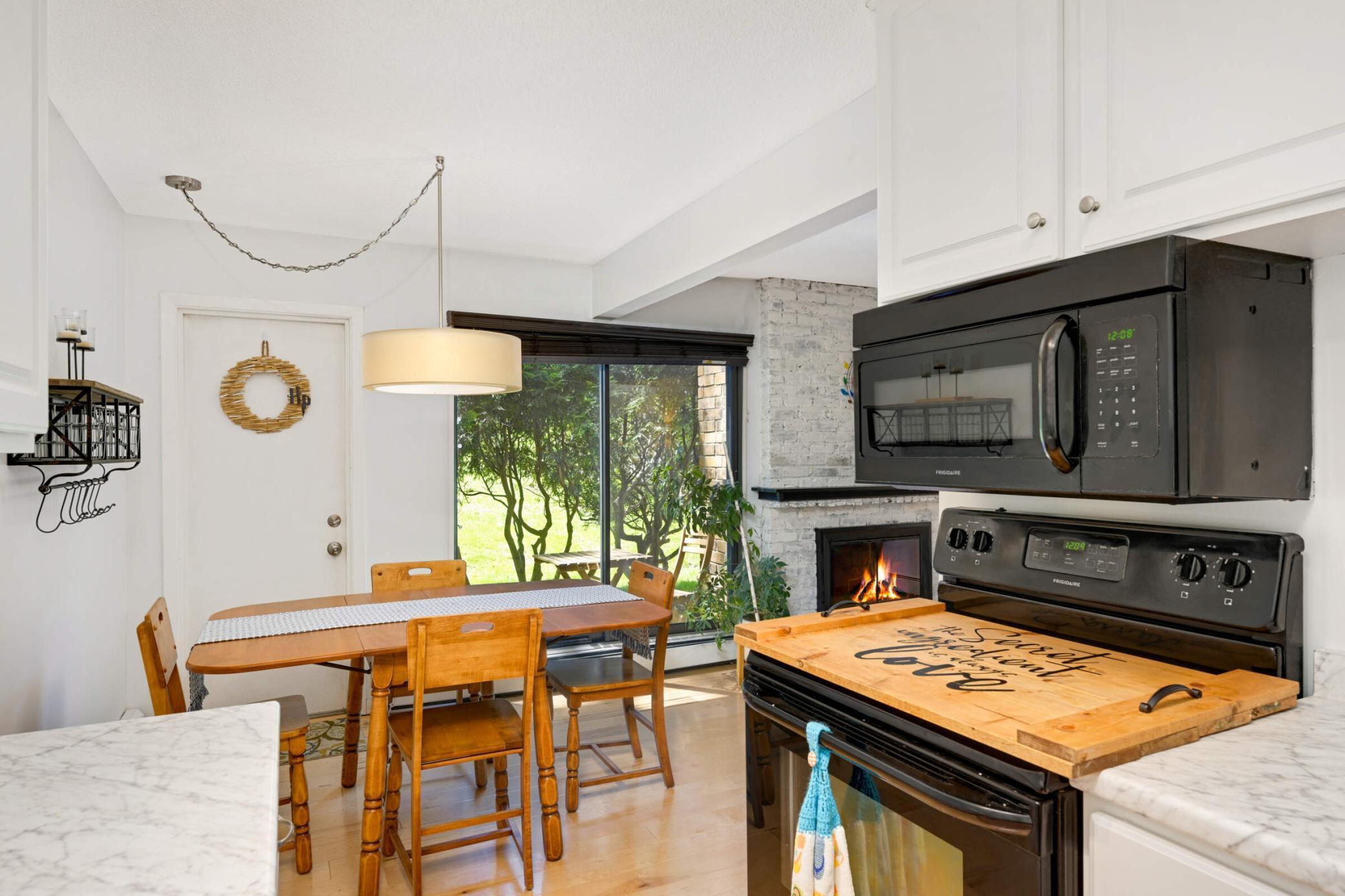 4508 Cedar Lake Road S Unit: 2