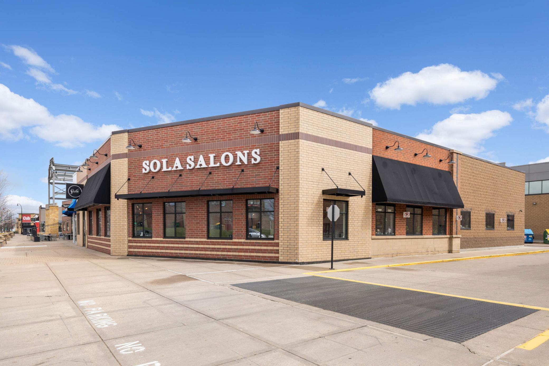 4508 Cedar Lake Road S Unit: 2