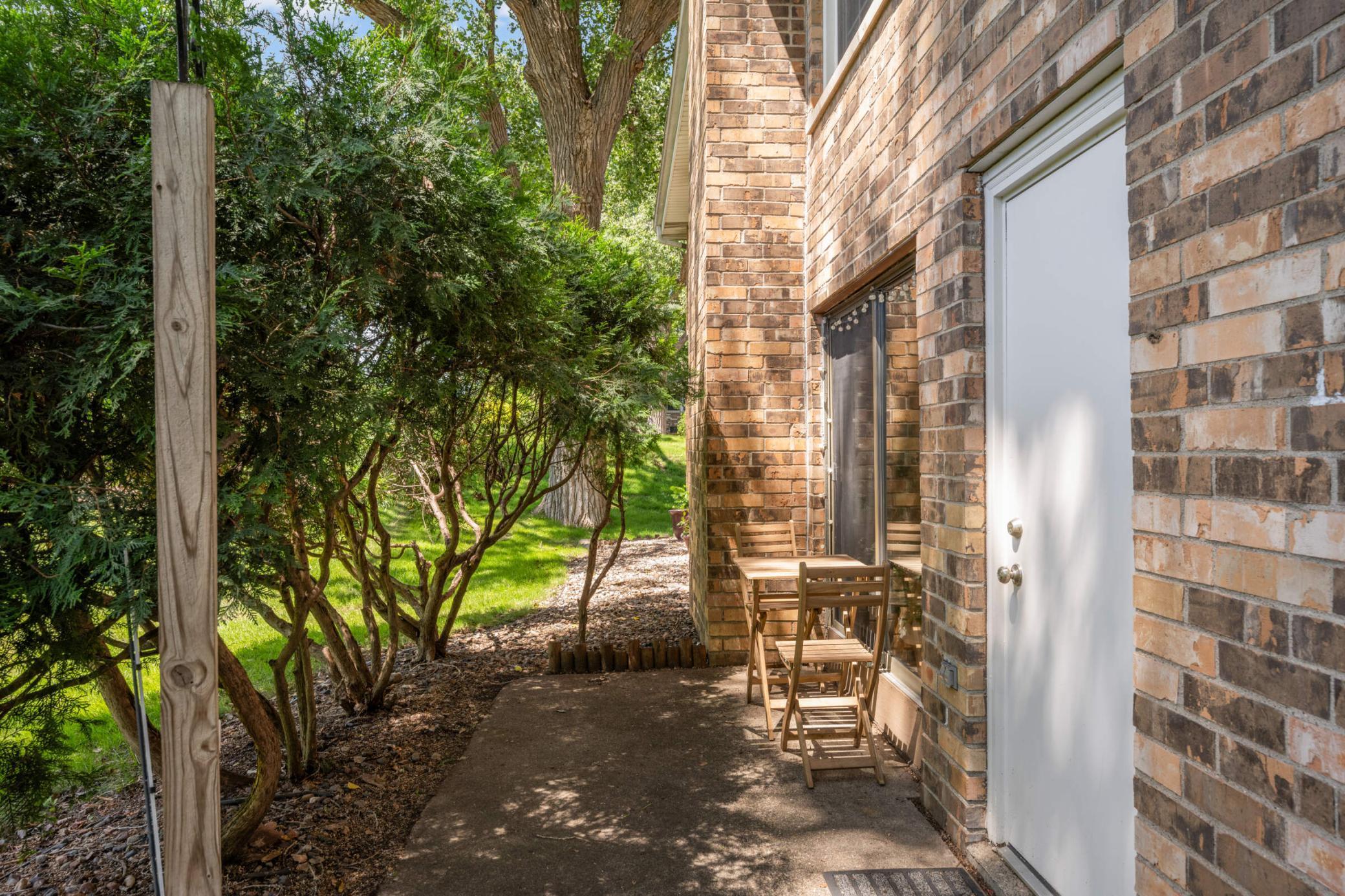 4508 Cedar Lake Road S Unit: 2