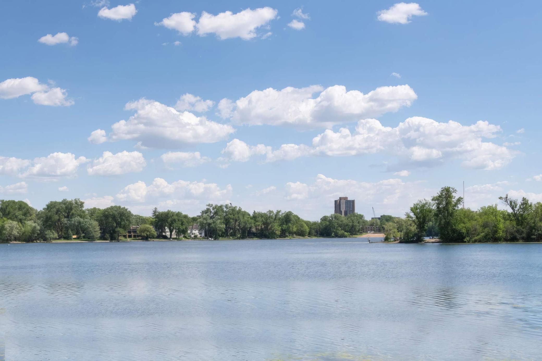 4508 Cedar Lake Road S Unit: 2