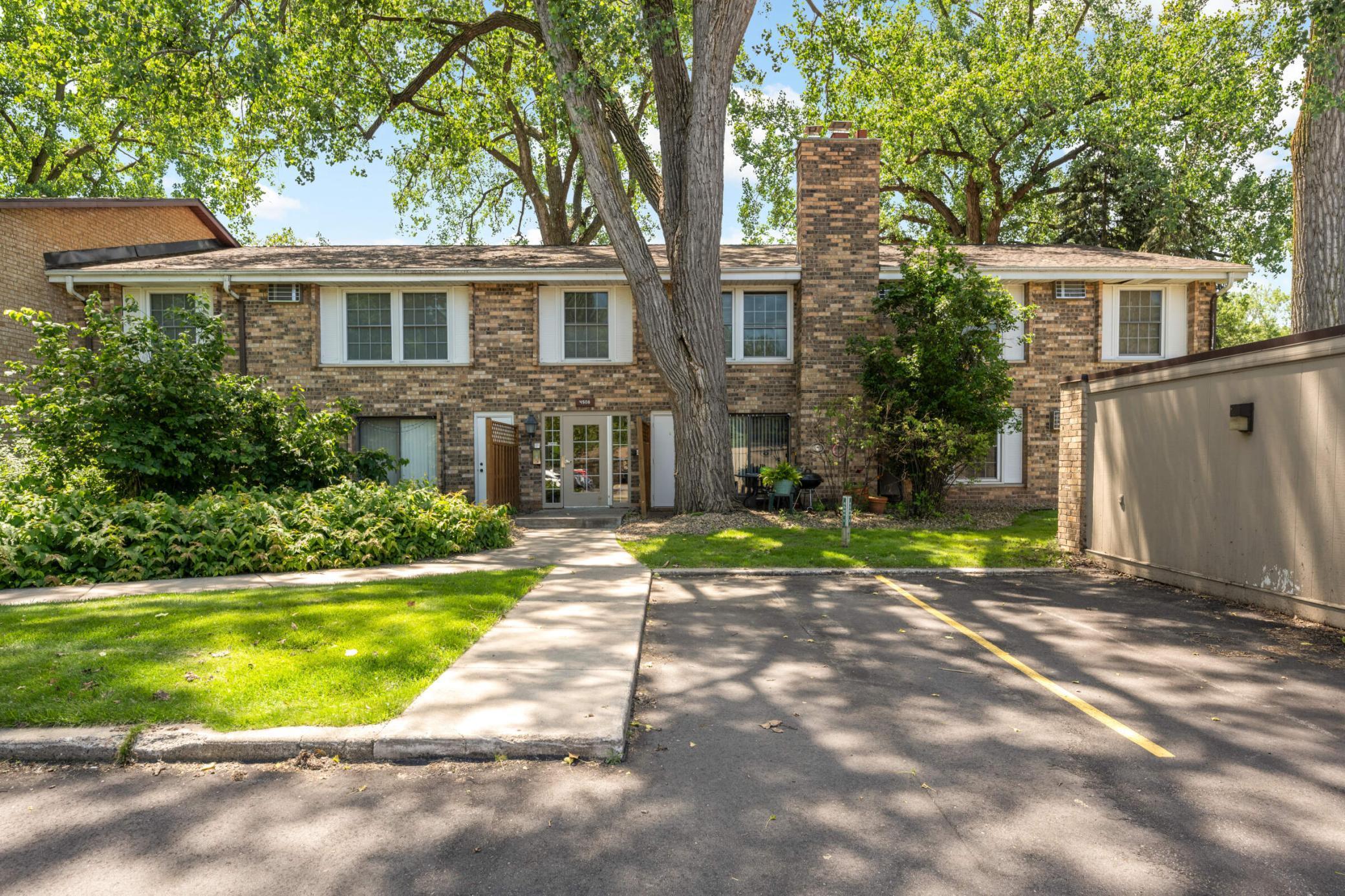 4508 Cedar Lake Road S Unit: 2