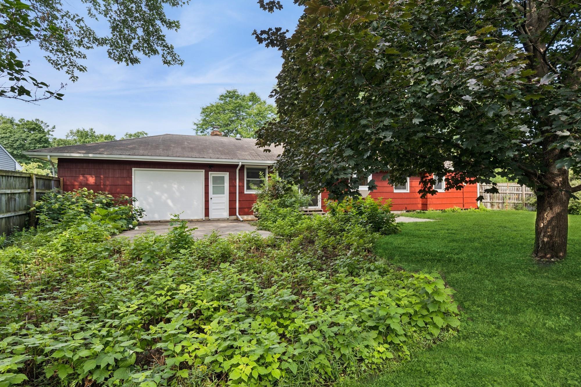 8439 Portland Avenue S