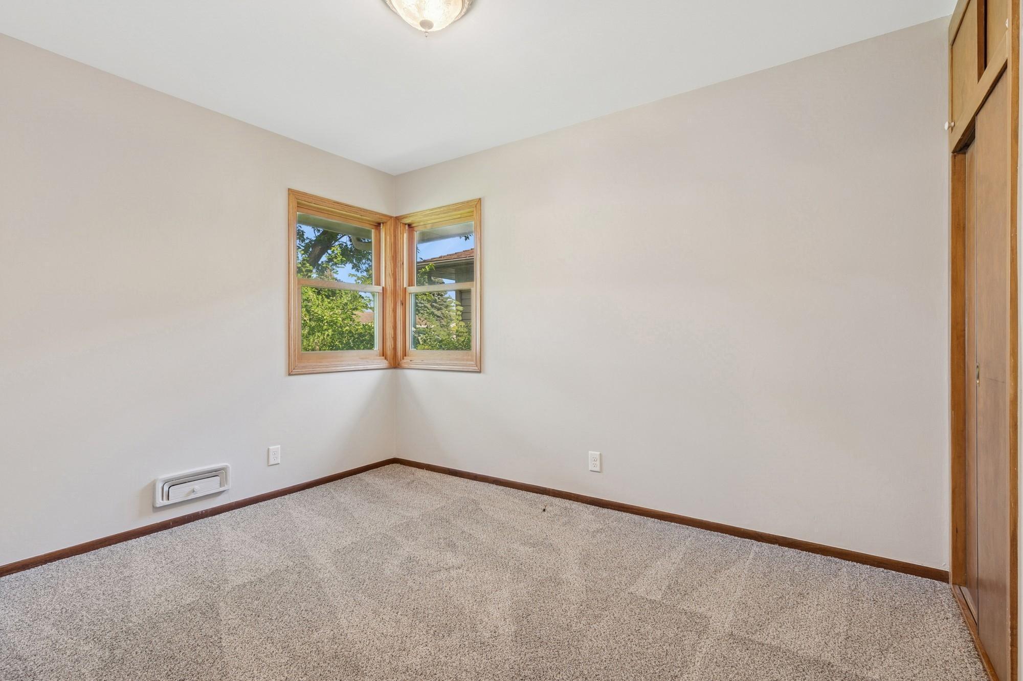 8439 Portland Avenue S