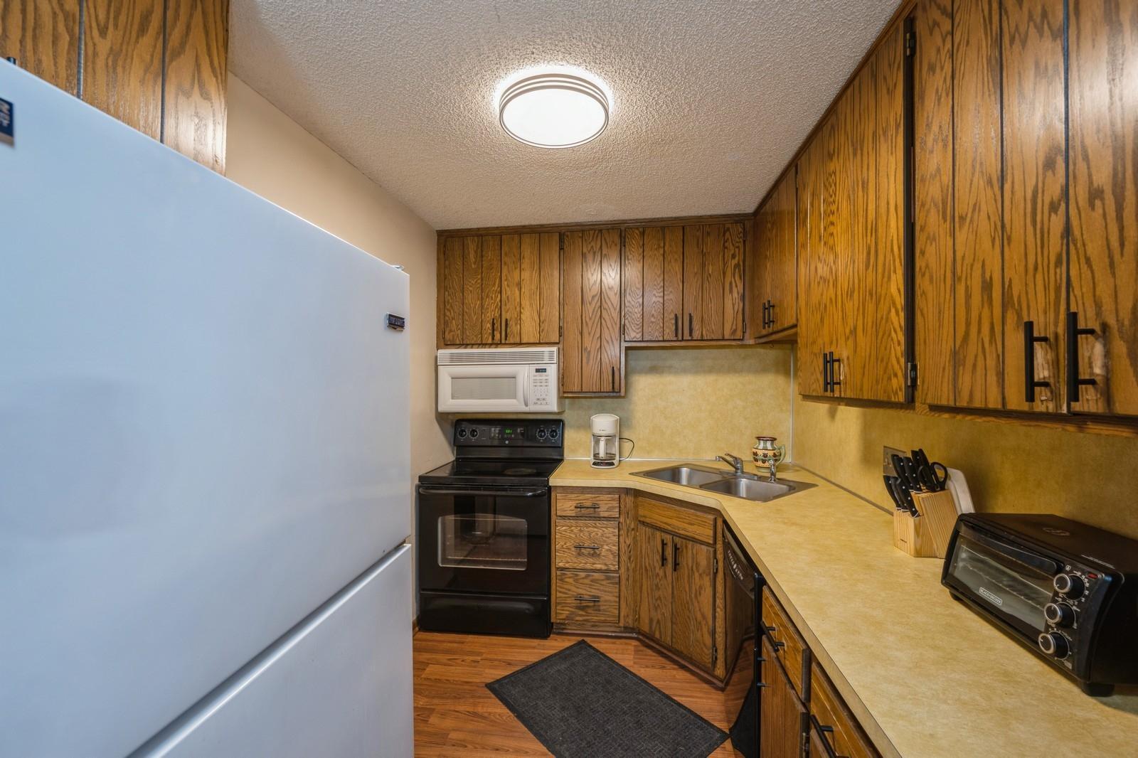 8431 Toledo Avenue N