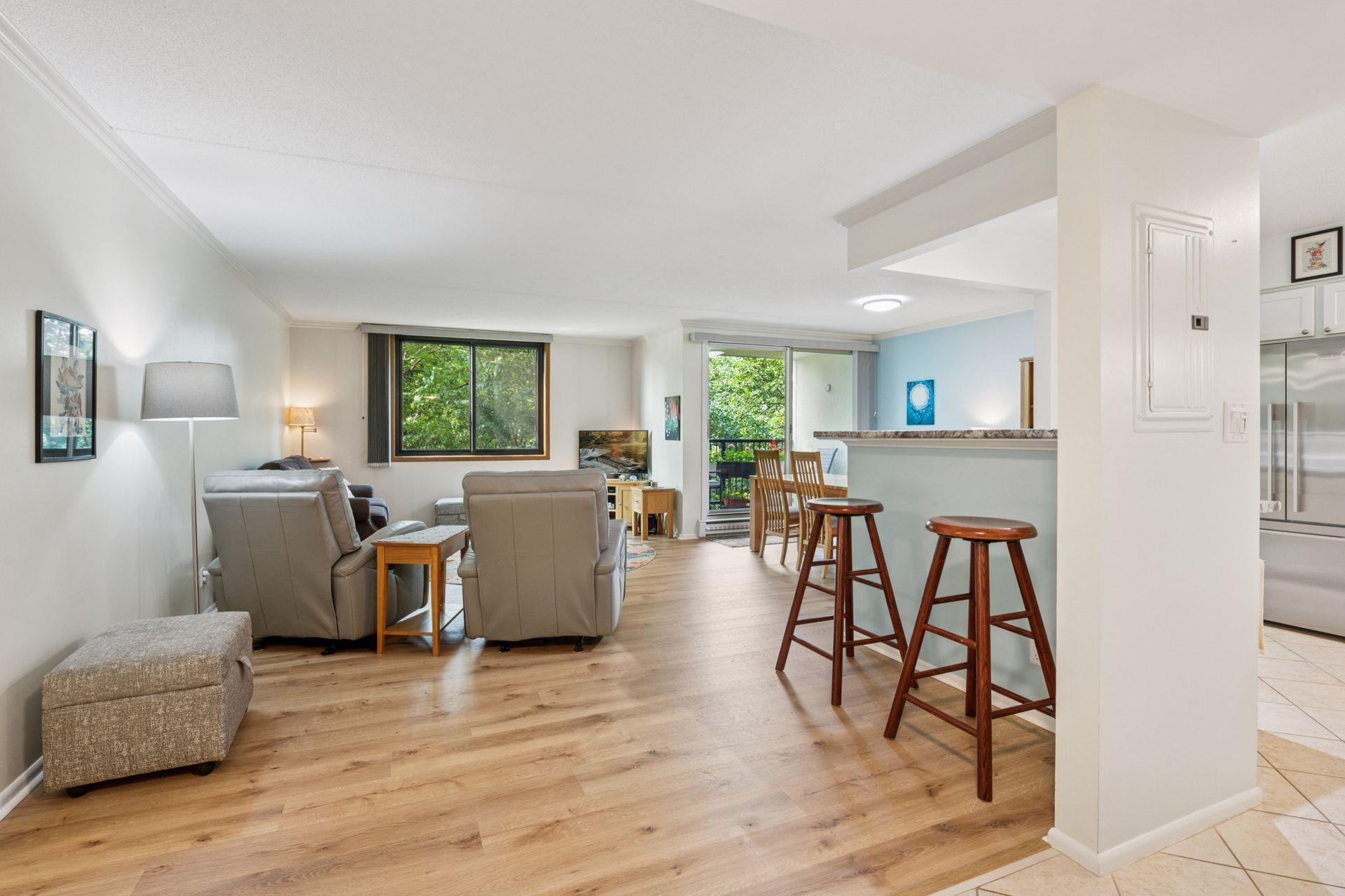 7200 York Avenue S Unit: 423