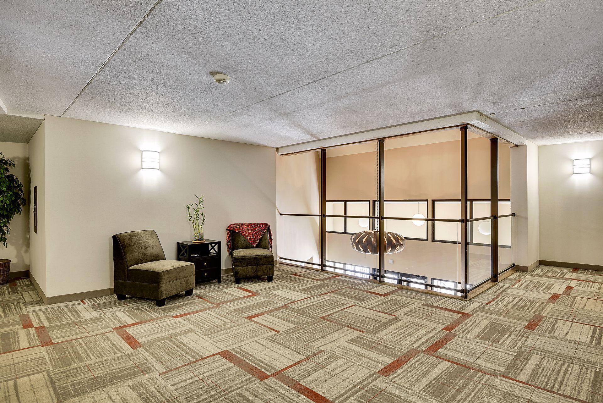 7200 York Avenue S Unit: 423