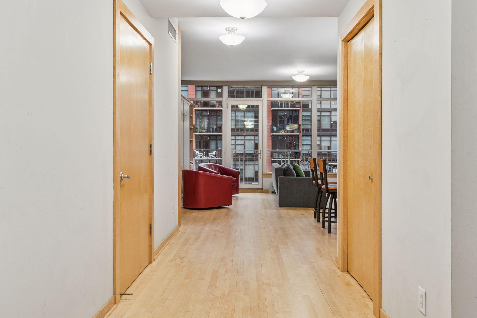 215 10th Avenue S Unit: 533