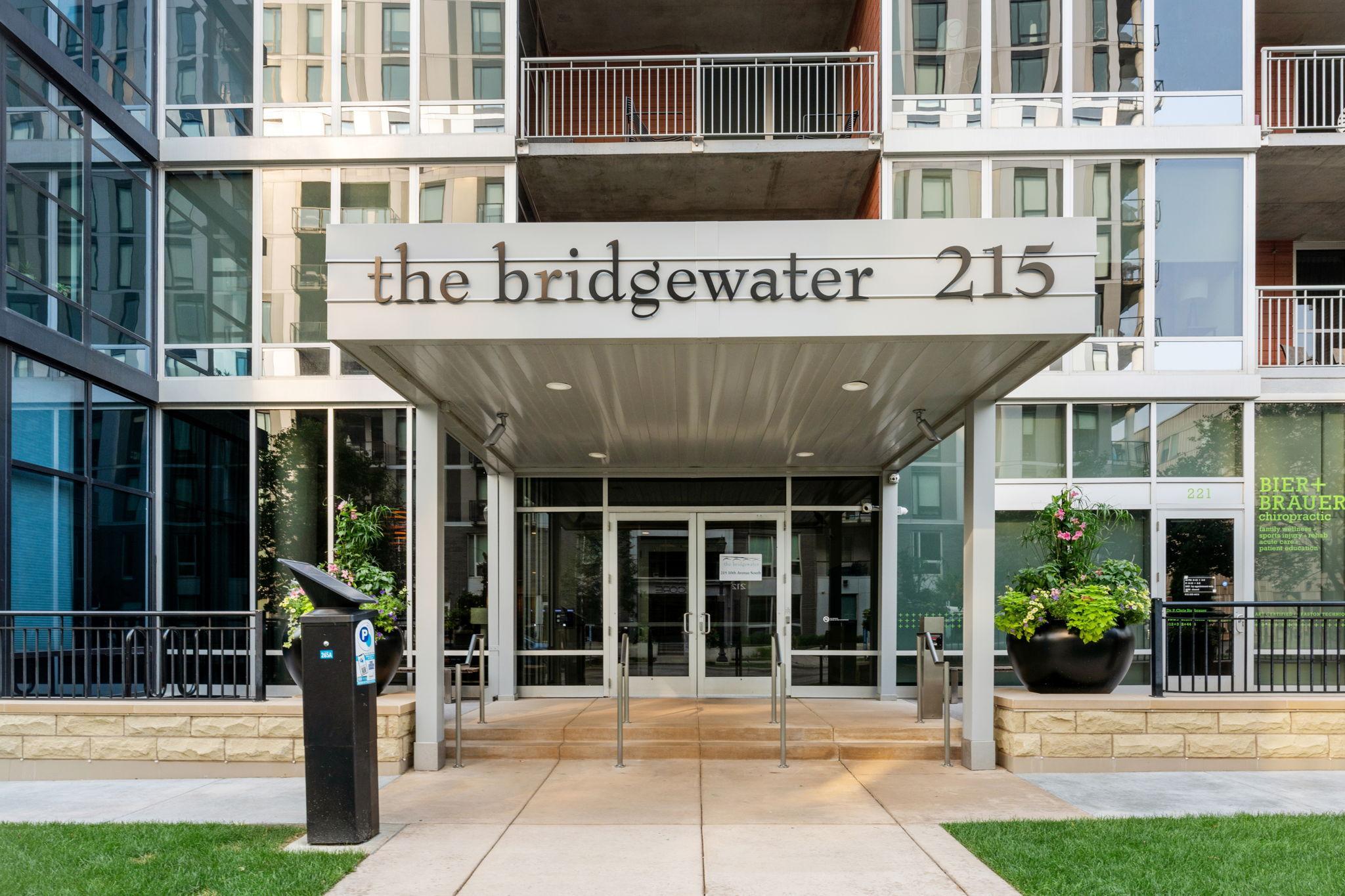 215 10th Avenue S Unit: 533