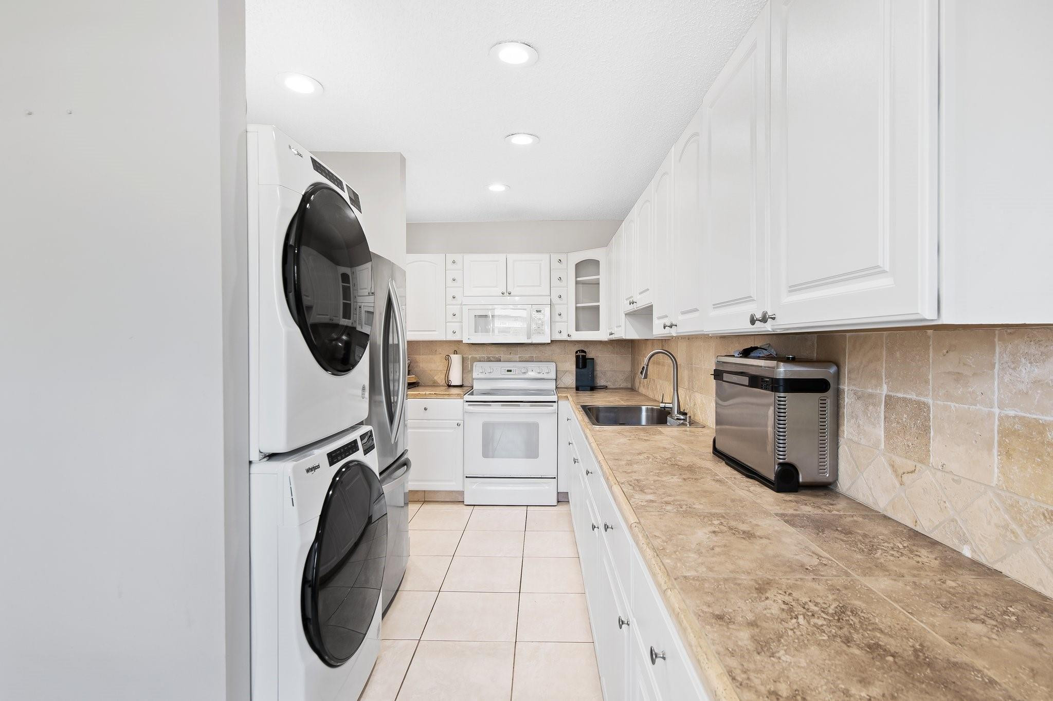 1850 NW 13th St 10-A