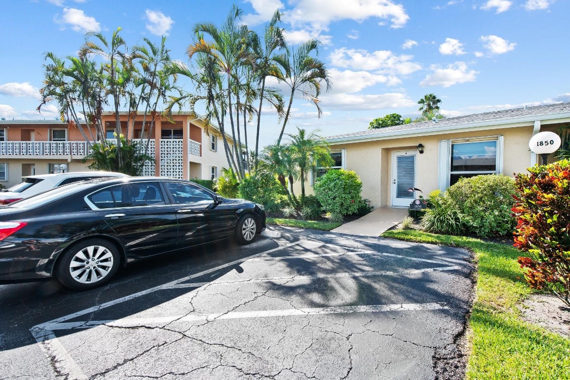 1850 NW 13th St 10-A