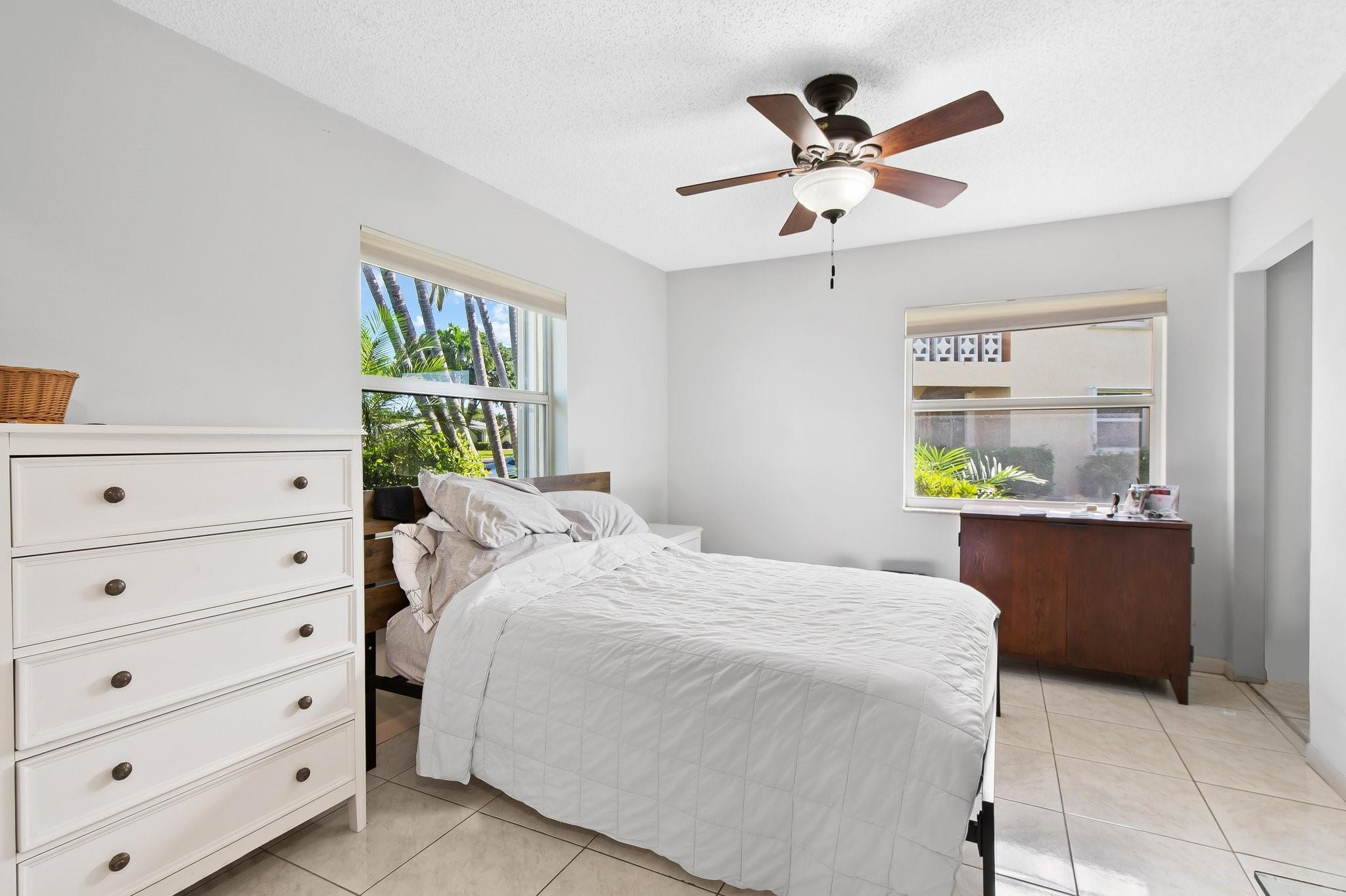 1850 NW 13th St 10-A