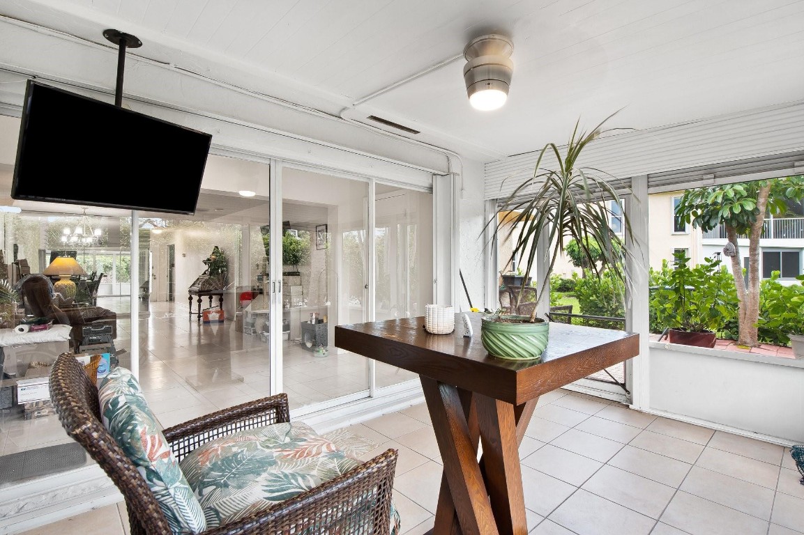 1850 NW 13th St 10-A