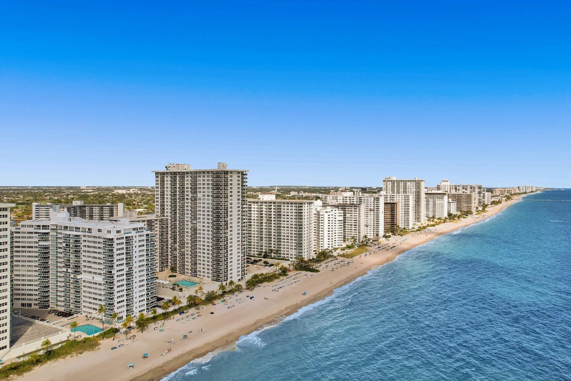 3430 Galt Ocean Dr 1107