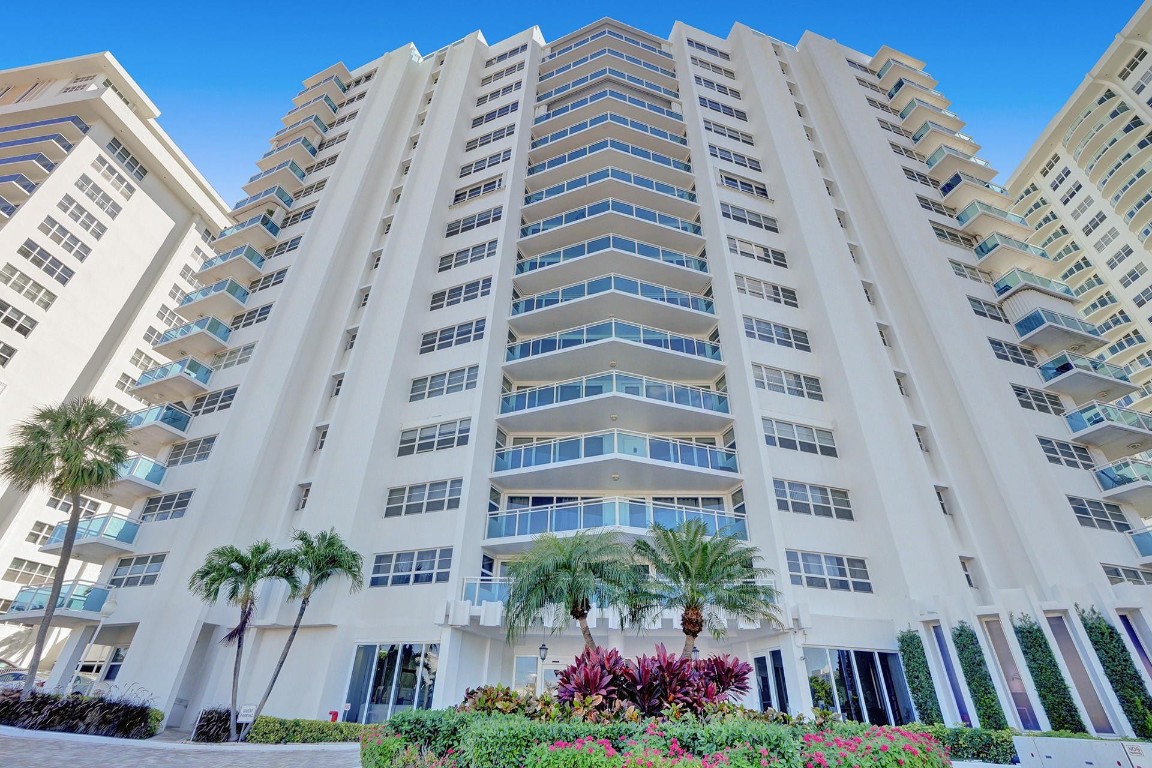 3430 Galt Ocean Dr 1107