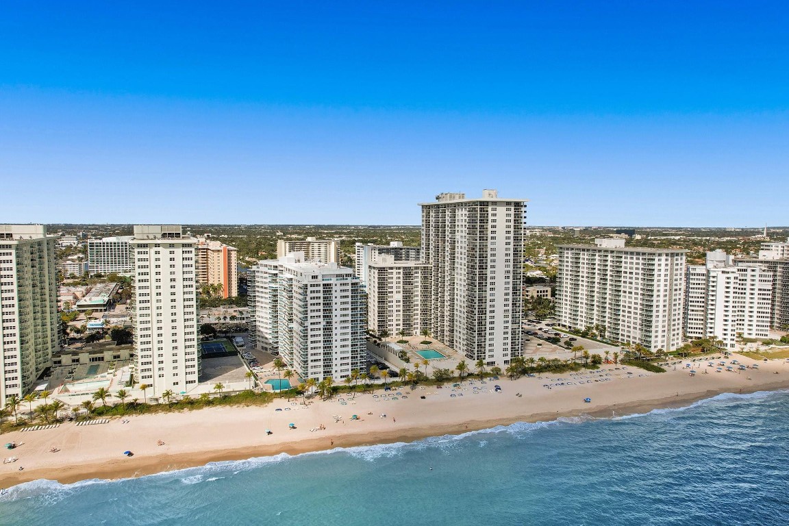 3430 Galt Ocean Dr 1107