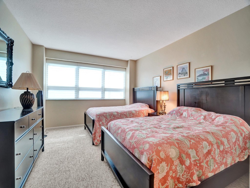 3430 Galt Ocean Dr 1107