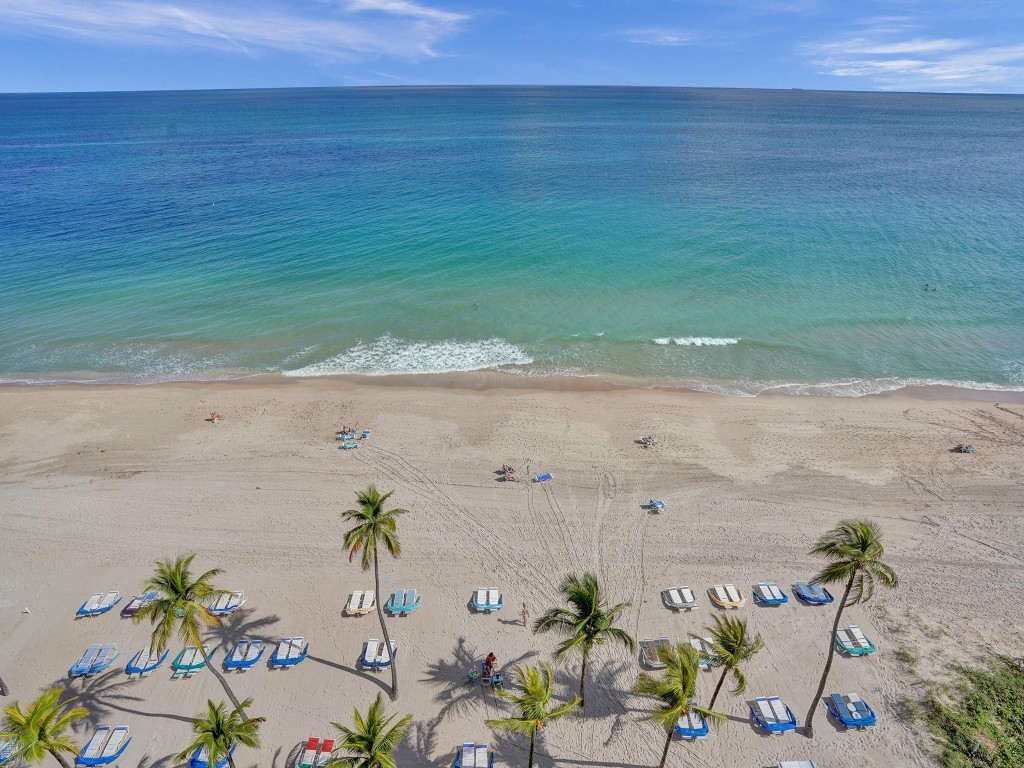 3430 Galt Ocean Dr 1107