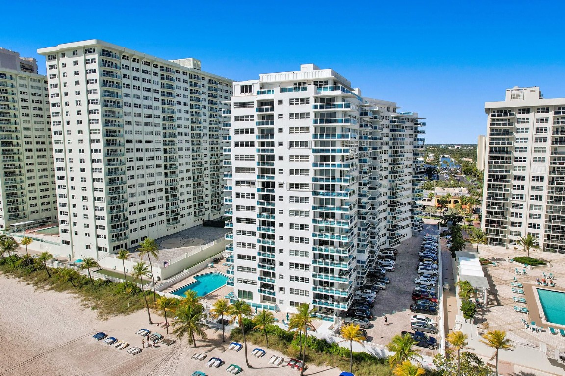 3430 Galt Ocean Dr 1107