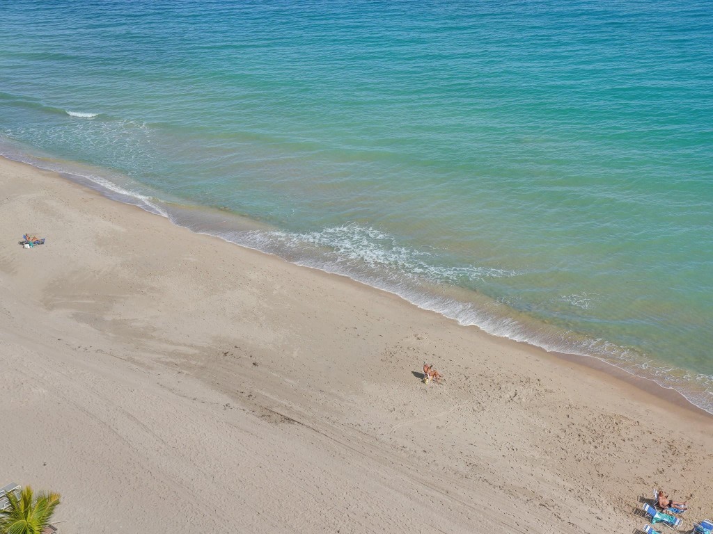 3430 Galt Ocean Dr 1107