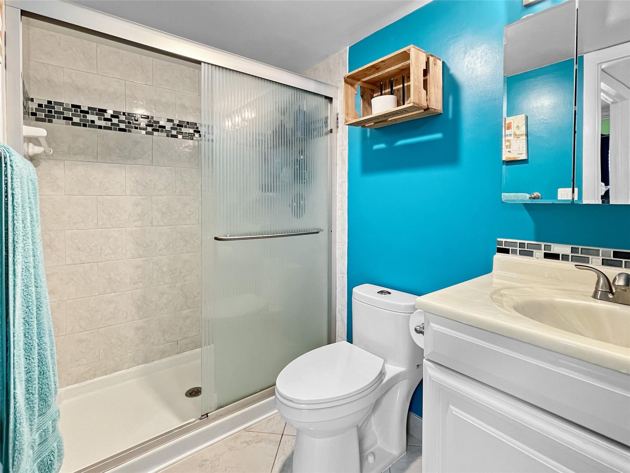 128 S Cypress Rd 835