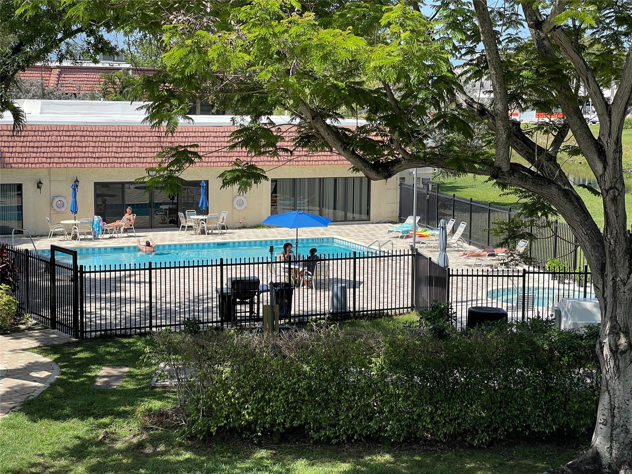 128 S Cypress Rd 835