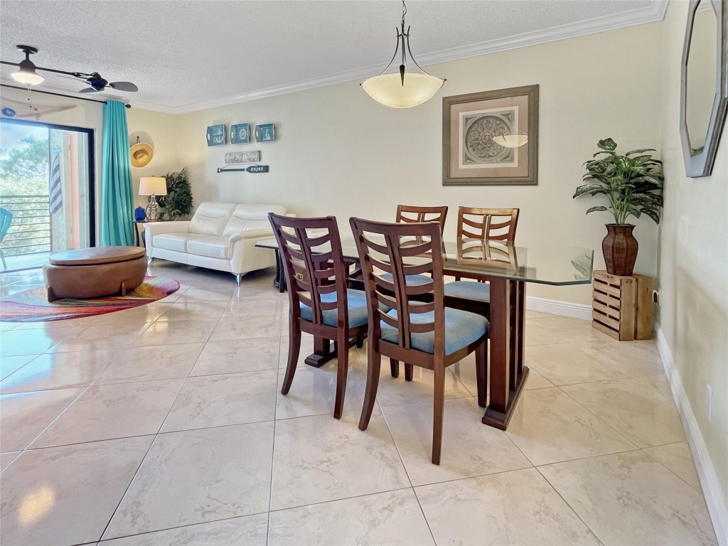 128 S Cypress Rd 835