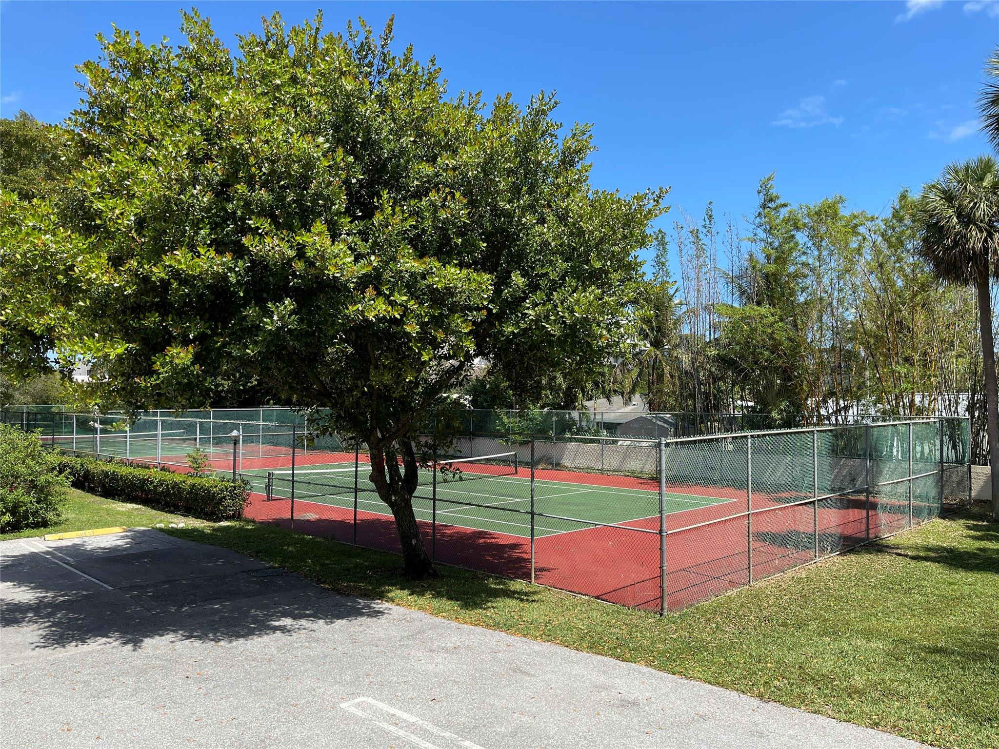 128 S Cypress Rd 835