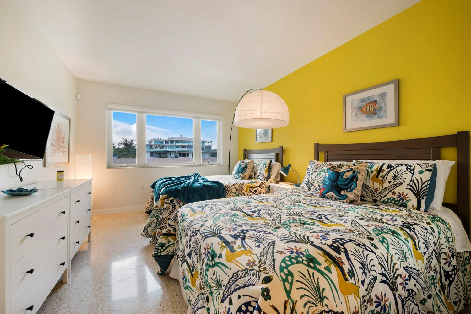 180 Isle Of Venice Dr 225/226