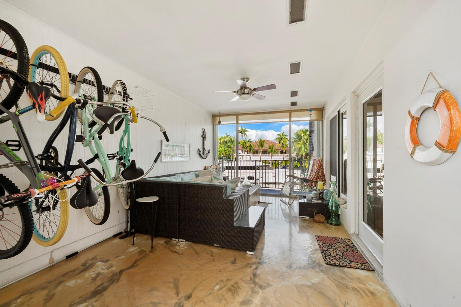 180 Isle Of Venice Dr 225/226