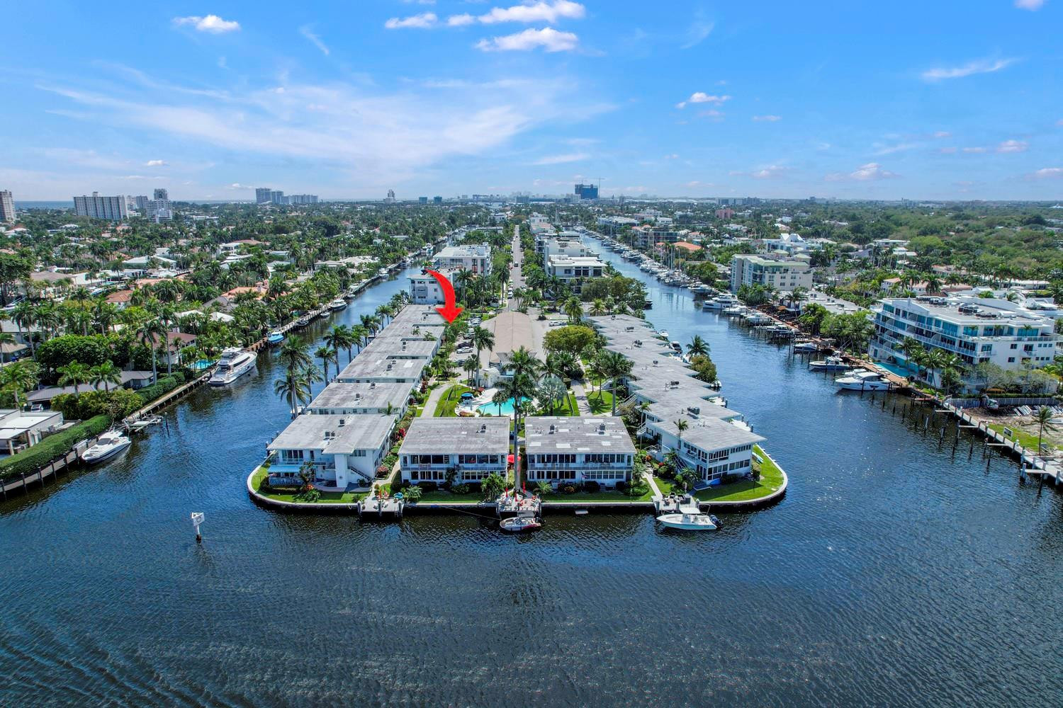 180 Isle Of Venice Dr 225/226