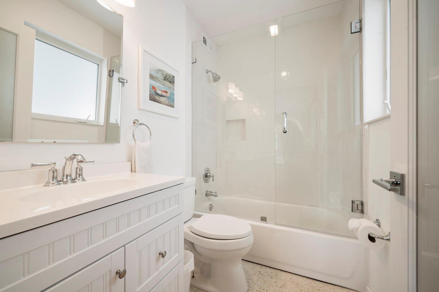 180 Isle Of Venice Dr 225/226