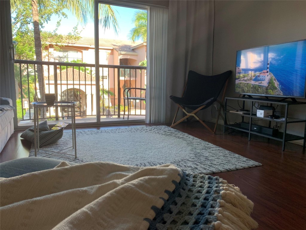 2005 SE 10th Ave 406